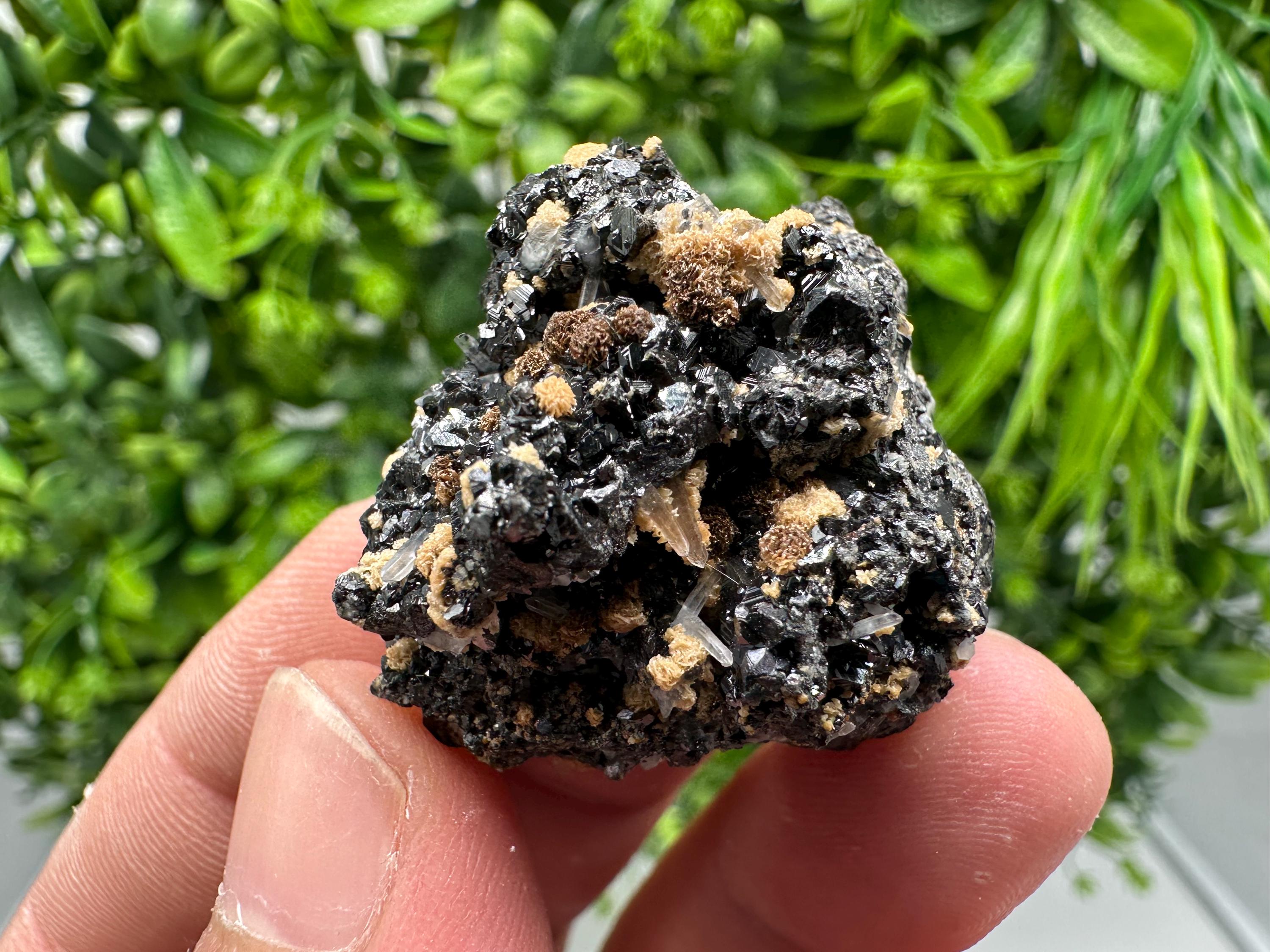Wonderful Sphalerite on Quartz,From Borieva mine,Bulgaria,natural mineral,collection crystal,home decor stone,rare cluster,gift,souvenir