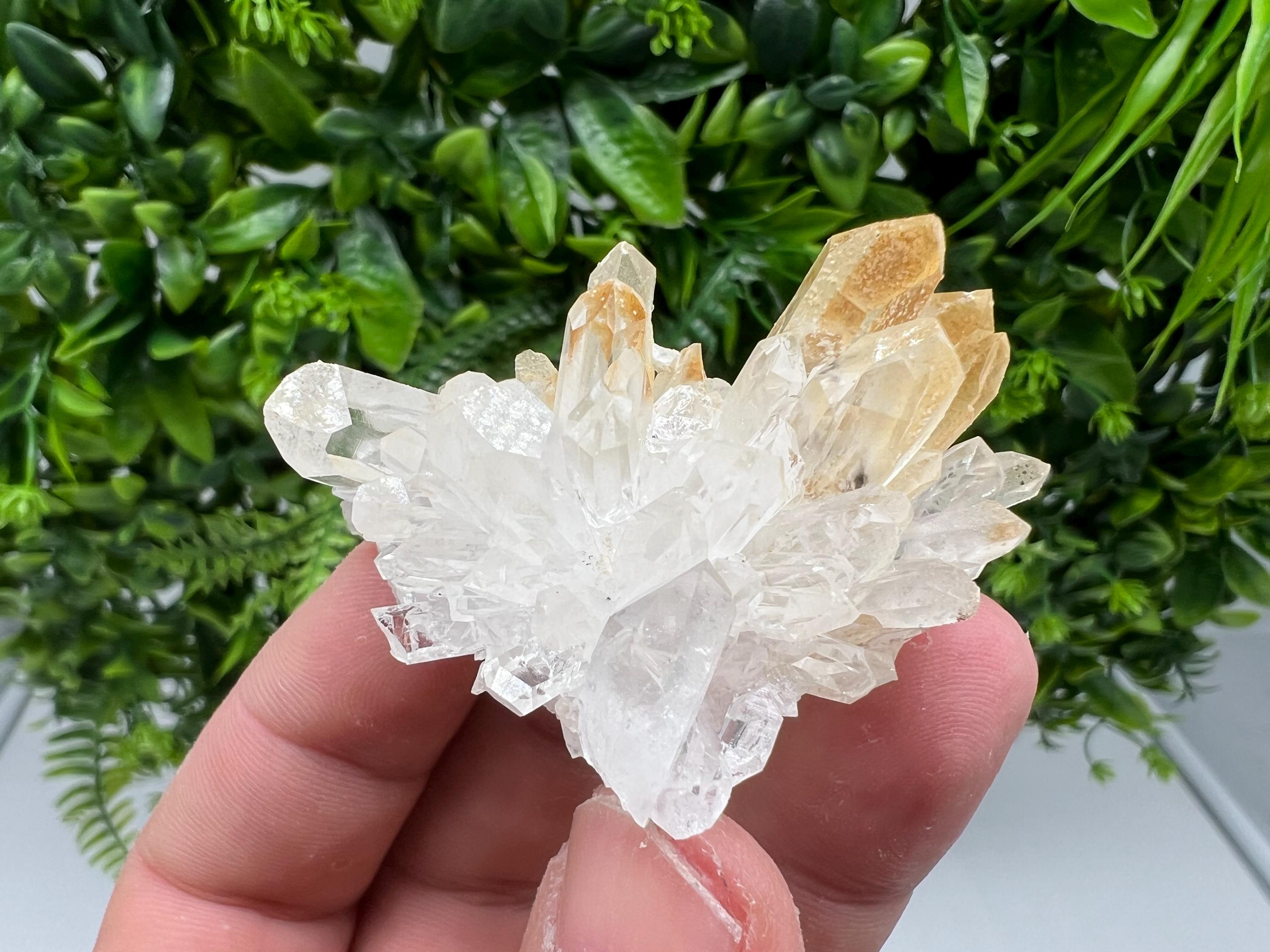 Stunning Quartz covered whit iron oxide limonite natural minerals souvenir crystal home decor stone collection minerals 9 th September mine