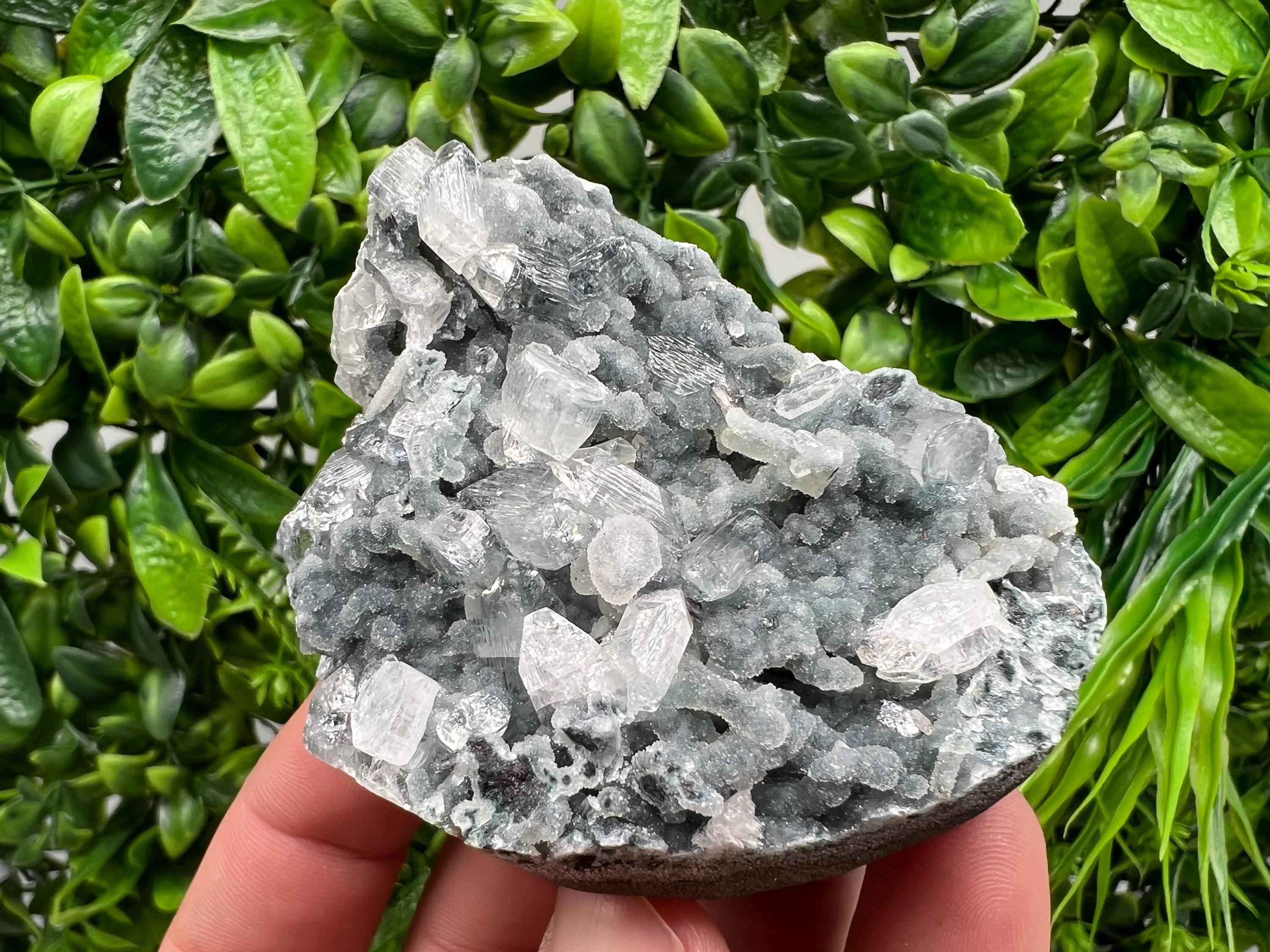 STUNNING Transparent Apophyllite on Chalcedony,natural, collection minerals specimen,India Minerals,Crystal, Stone Mineral Specimens India
