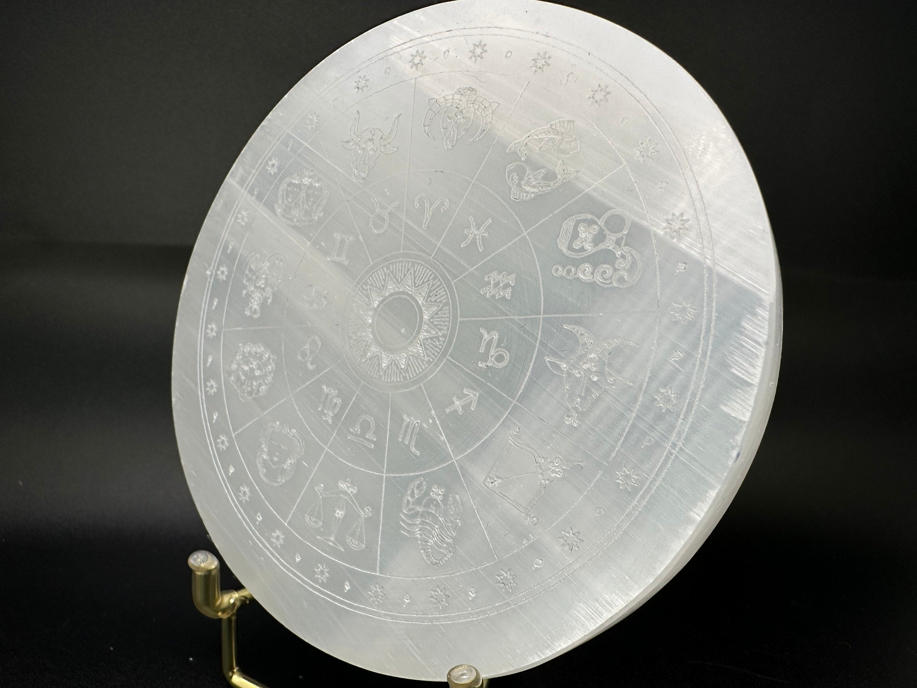 Natural Selenite Zodiac Disc: Engraved Crystal Healing Decor (10/10cm)