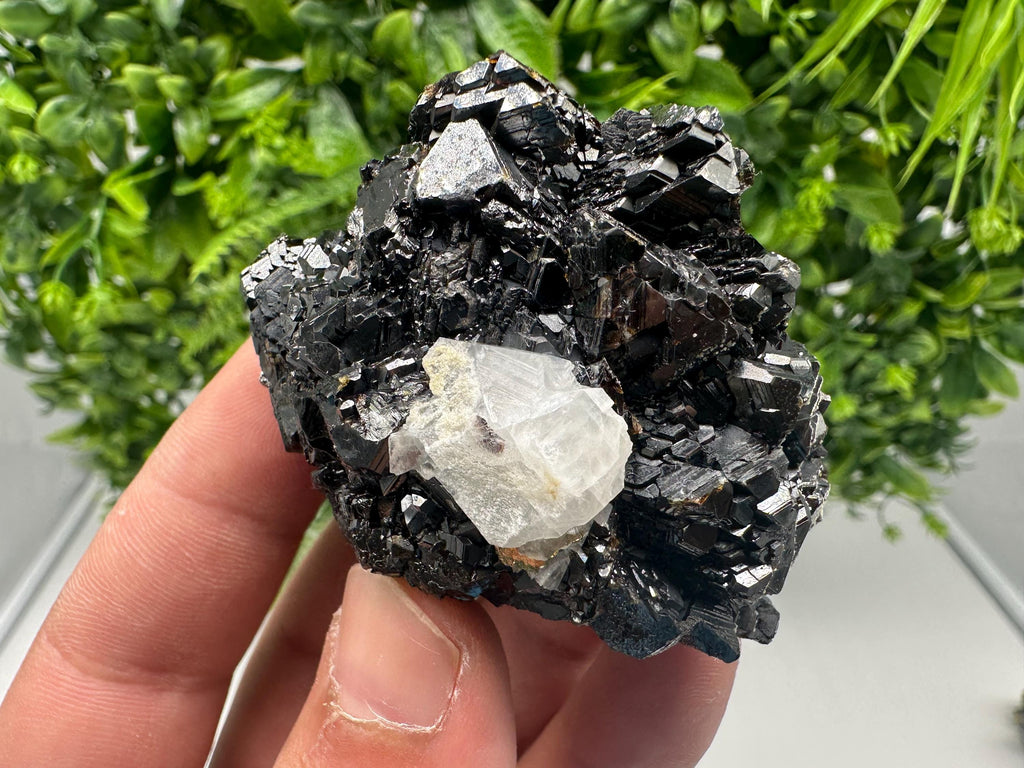 Quartz with Black Sphalerite, Crystal Home Decor Stone, Bulgaria