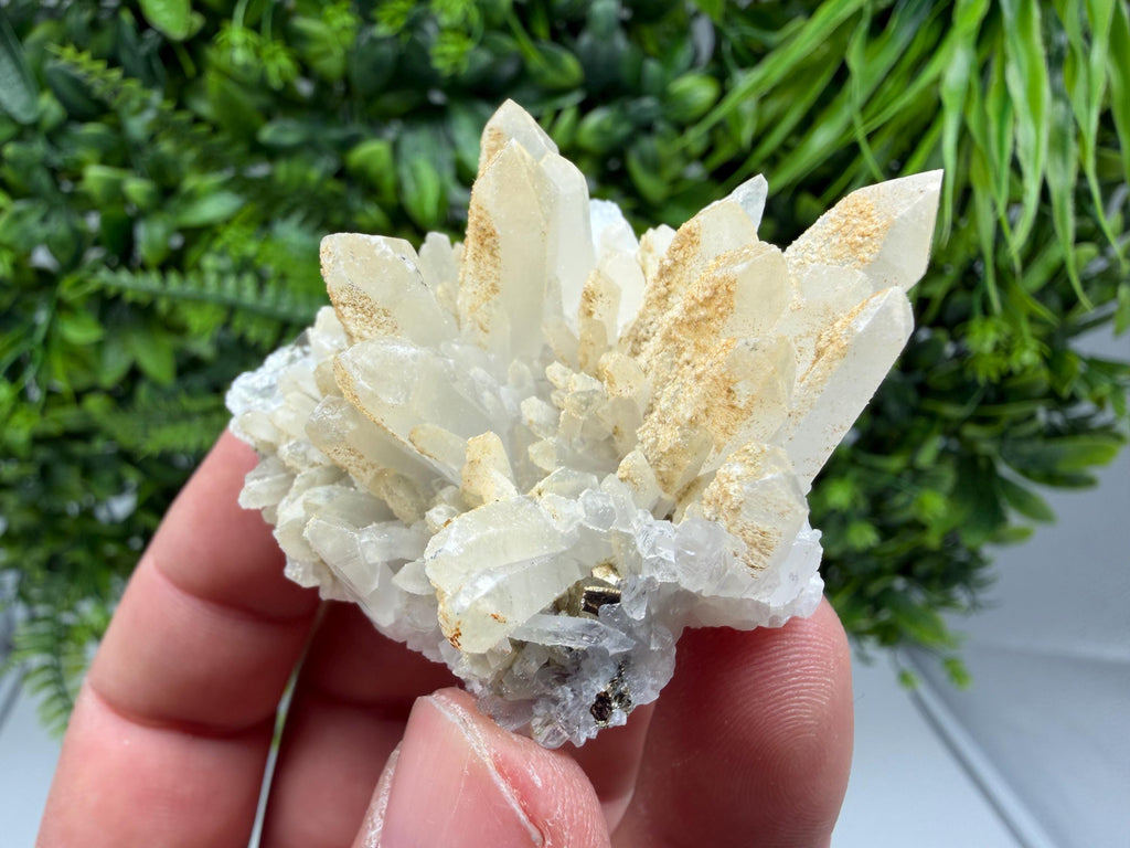 Transparent Quartz whit Calcite Djurcovo Laki Bulgaria natural minerals souvenir crystal stone gift minerals collection rock,gift cluster