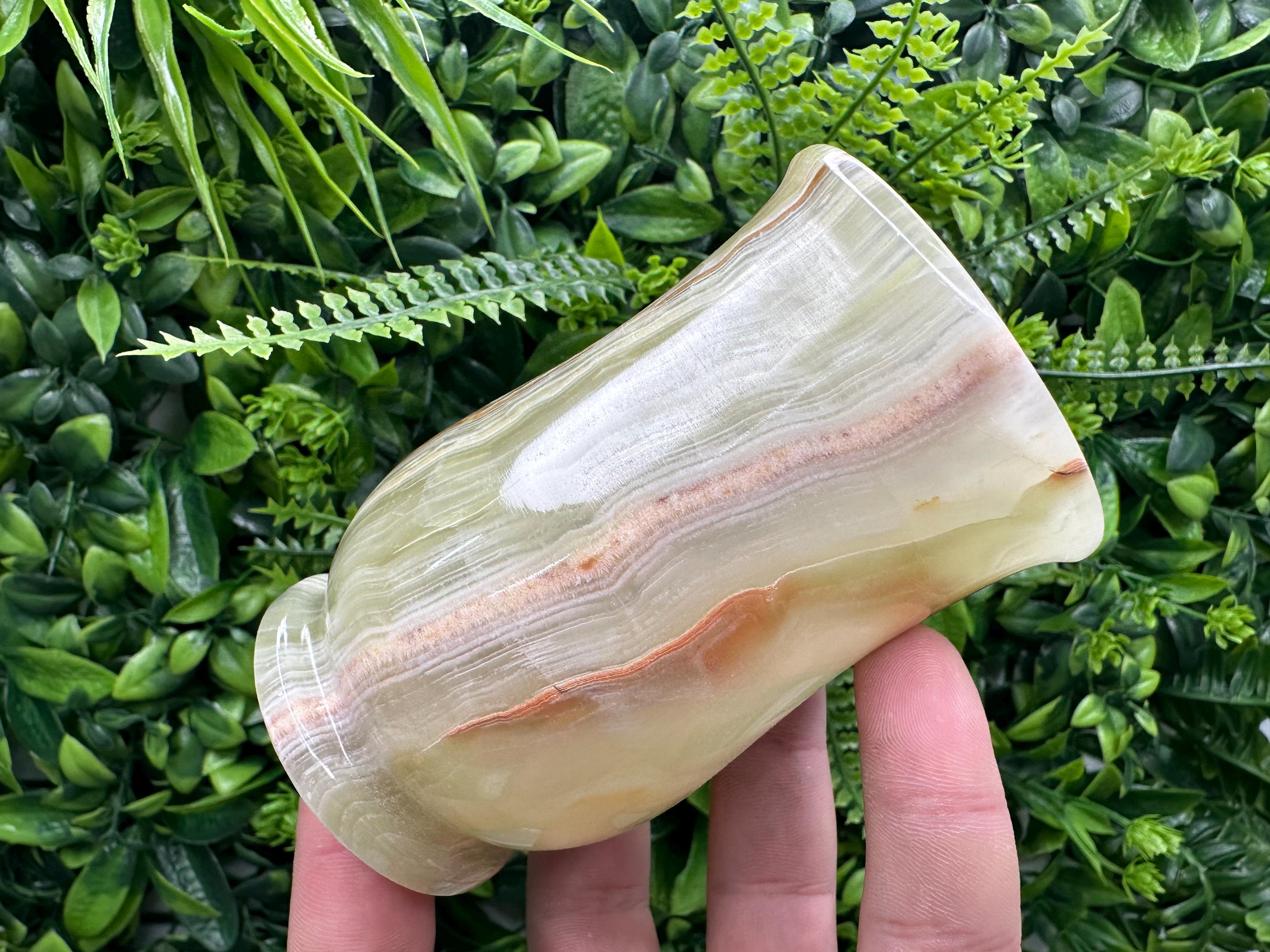 Vintage Onyx Wine Cup: Natural Stone Barware (10cm)