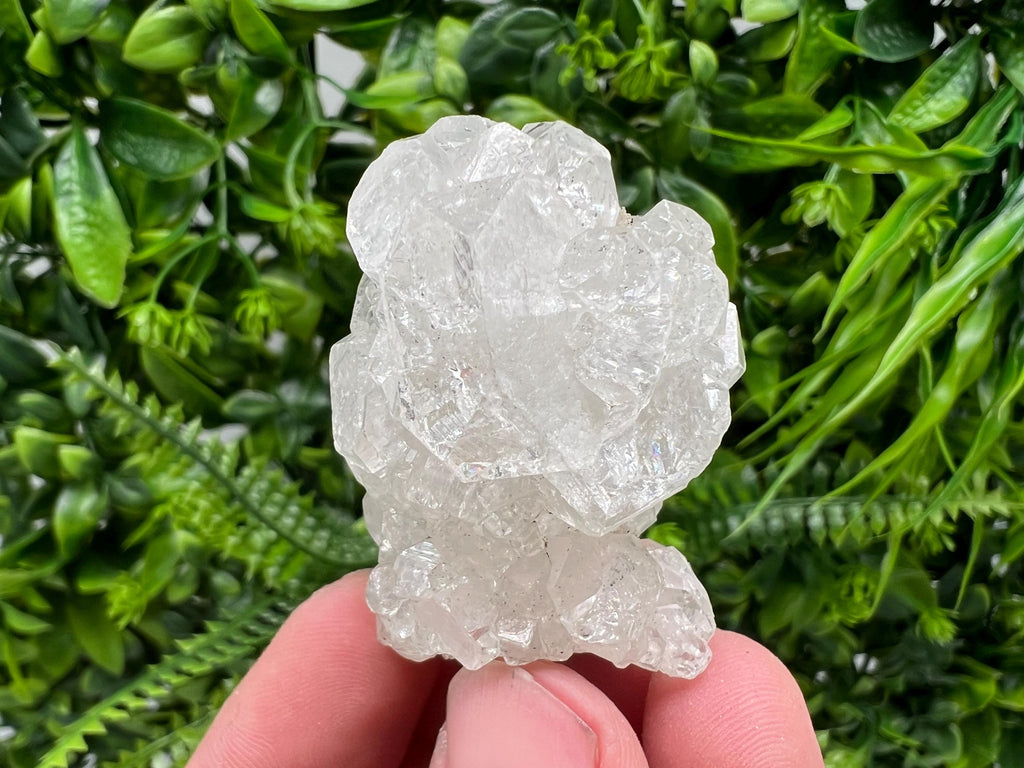Transparent Apophyllite on Chalcedony, Natural Crystal Specimen, India