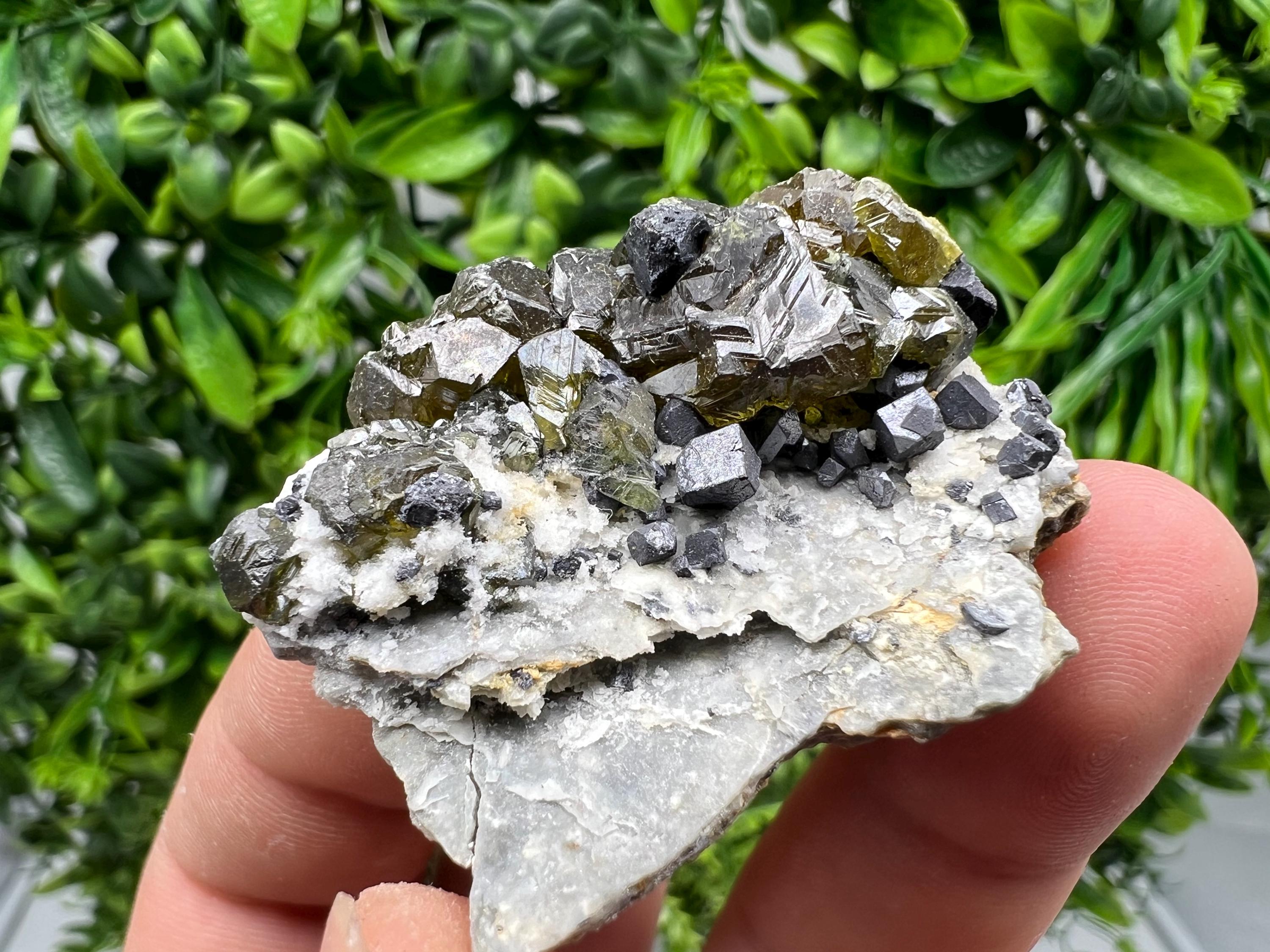 Stunning Sphalerite GEM Cleiopfane rare transparent green Colour natural minerals souvenir crystal gift collection stone 9th September mine