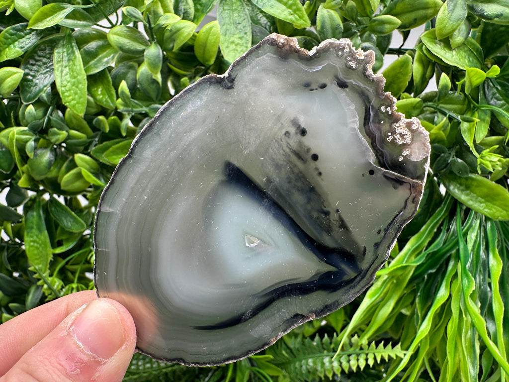 Polished Agate Slice: Spiritual Healing Crystal Coaster Ornament