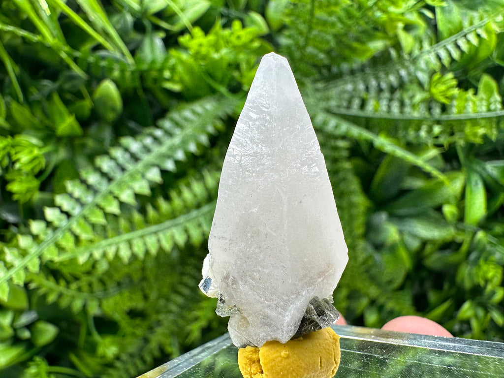 Djurcovo Calcite Cluster, Bulgaria, Natural Mineral Specimen (3cm)