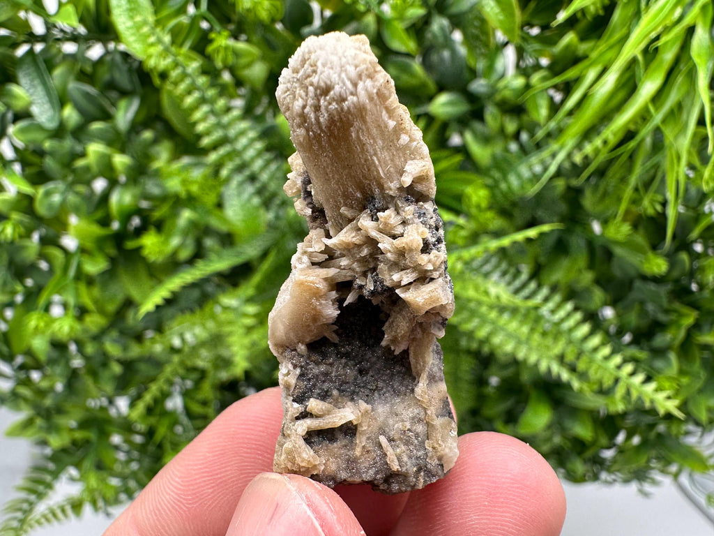 Bulgarian Calcite Cluster: Natural Mineral Specimen, Home Decor Stone