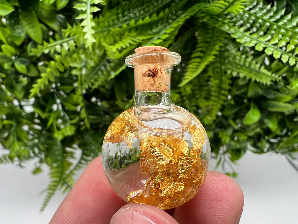 ONE(1)Stunning BOTTLE real gold,Silver Argento,Copper Rame,raw gold Flakes,minerals specimen,home decor,gift idea,souvenir,real gold,22carat