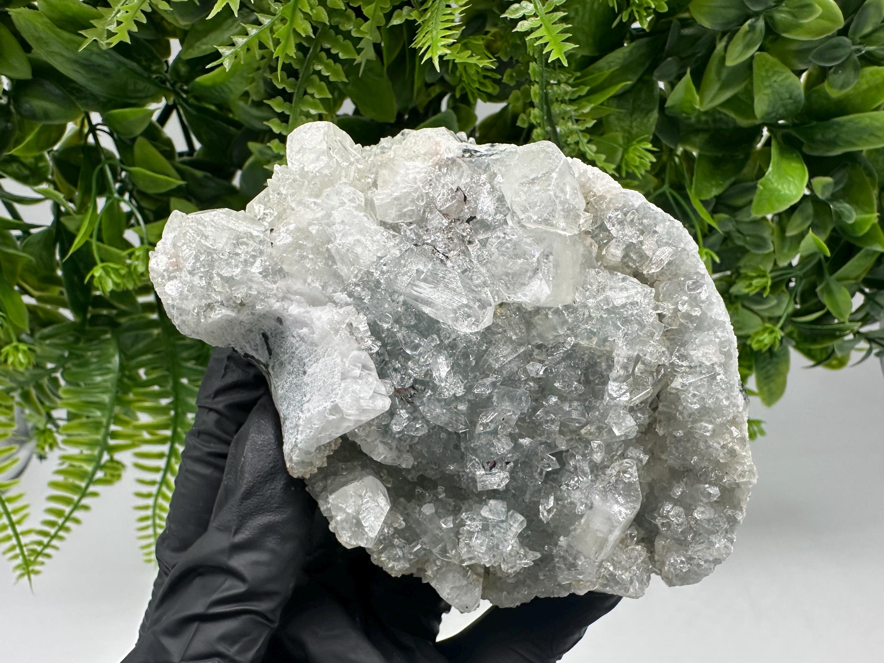 STUNNING Transparent Apophyllite on Chalcedony,natural, collection minerals specimen,India Minerals,Crystal, Stone Mineral Specimens India