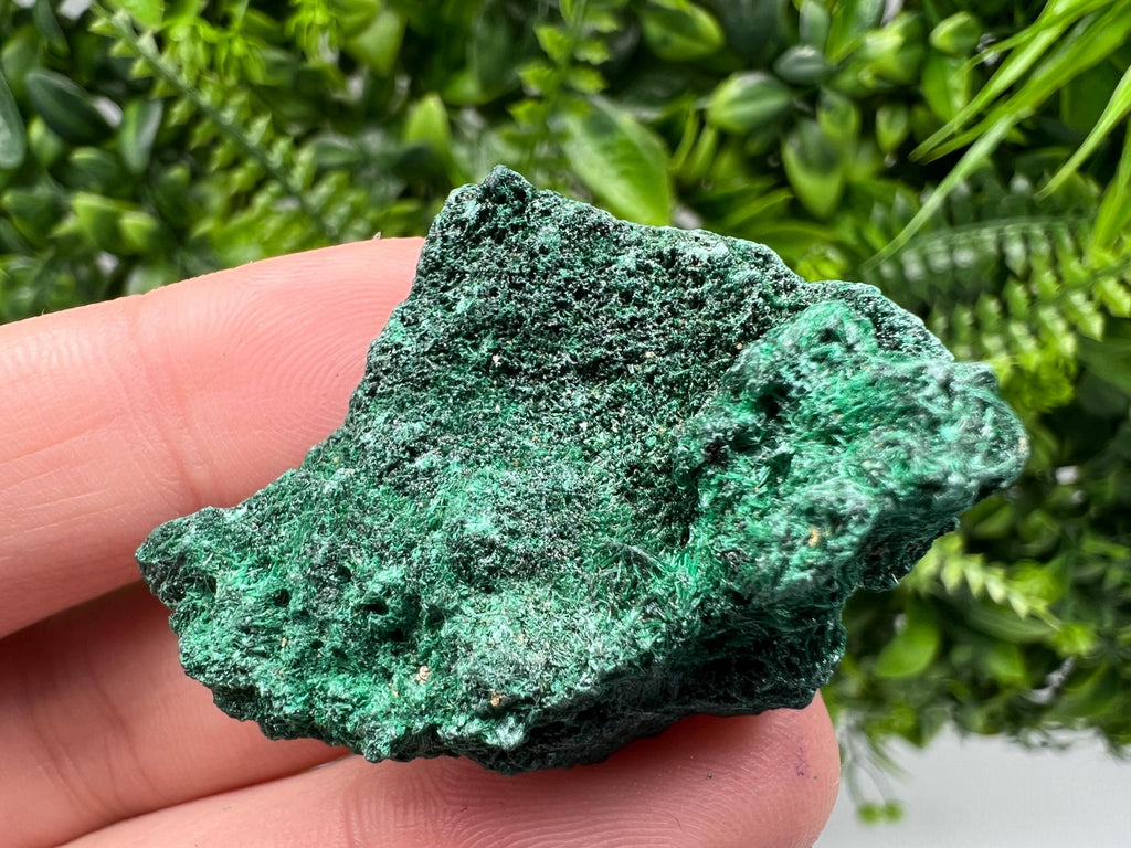 Malachite Crystal from Congo,Minerals,Crystals from Congo,Green Malachite, Malachite,Natural Malachite,Malachite Stone,Chakra, Specimens