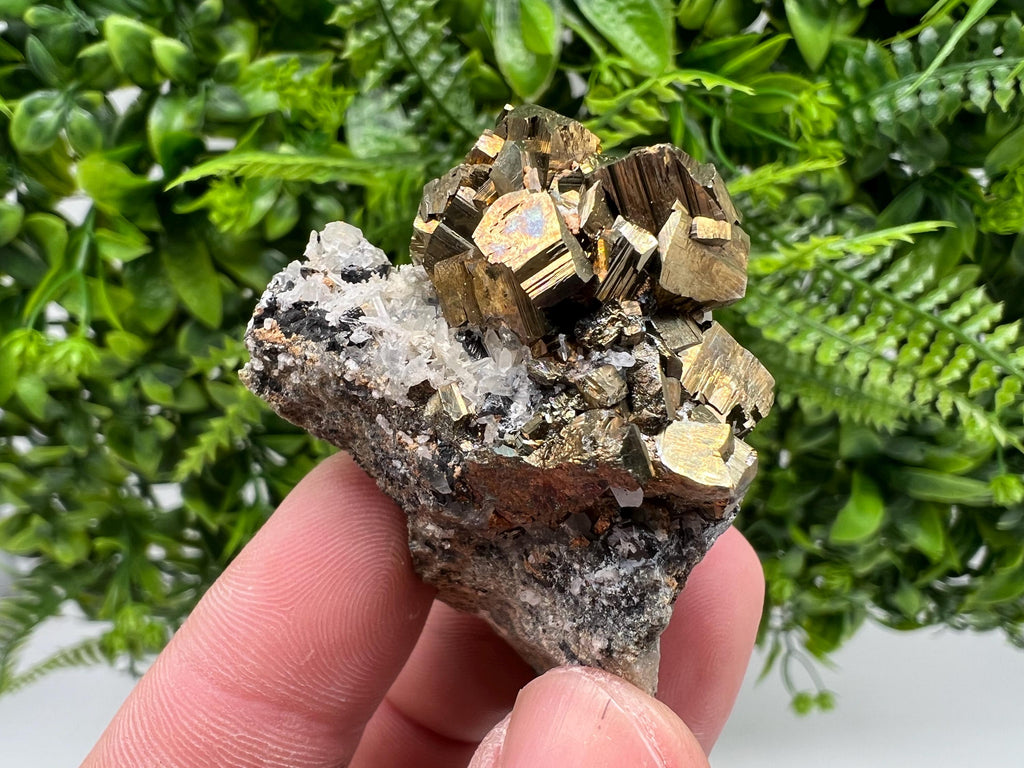 Wonderful Pyrite whit Hematite on Sphalerite,Quartz,from 9 th September mine,Bulgaria,natural,collectible specimen,collection minerals,gift