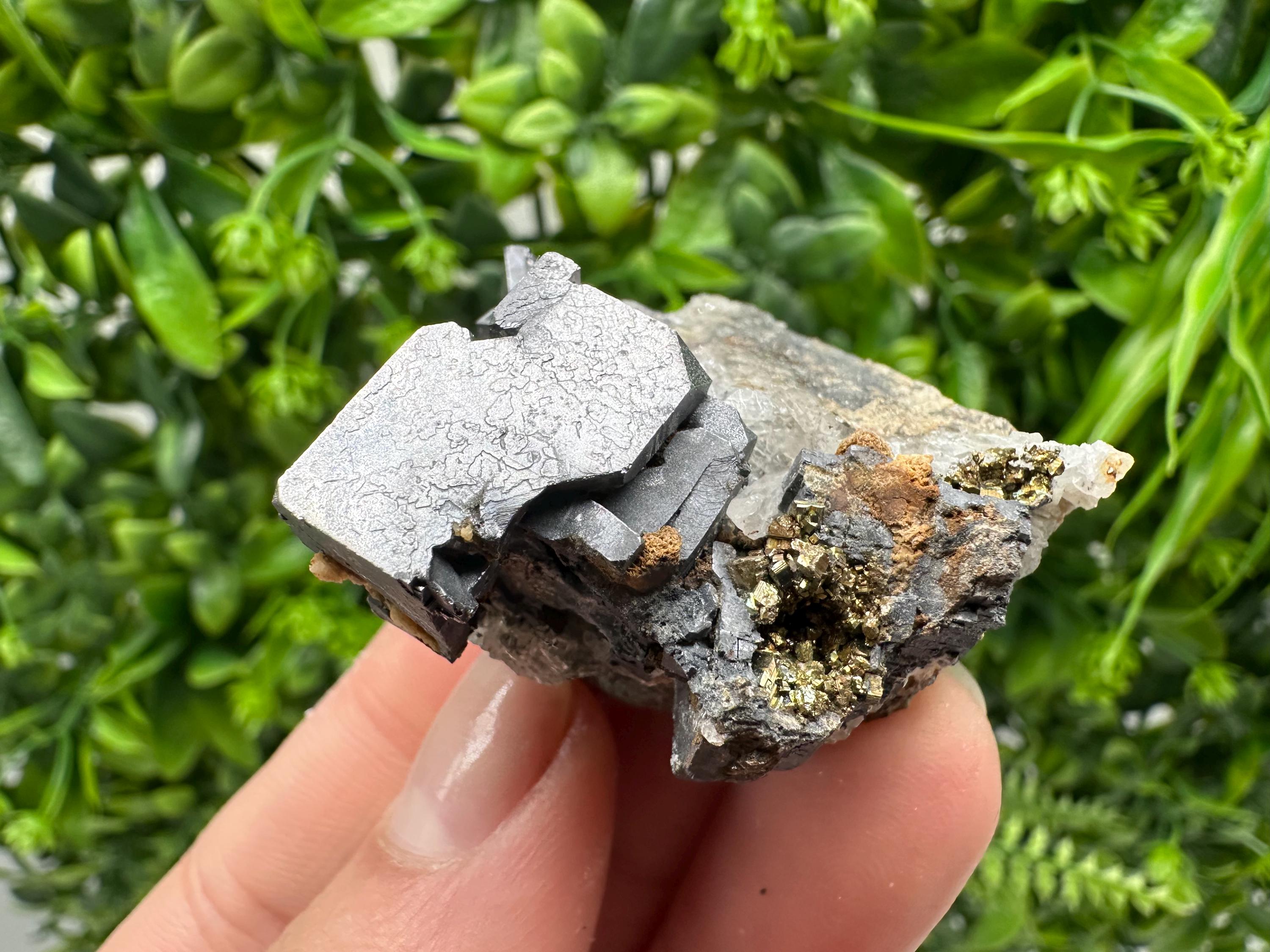 Stunning Galena,Sphalerite on Quartz whit Siderite from 9 th September mine,Madan,Bulgaria,Natural,collectible mineral specimen,home decor