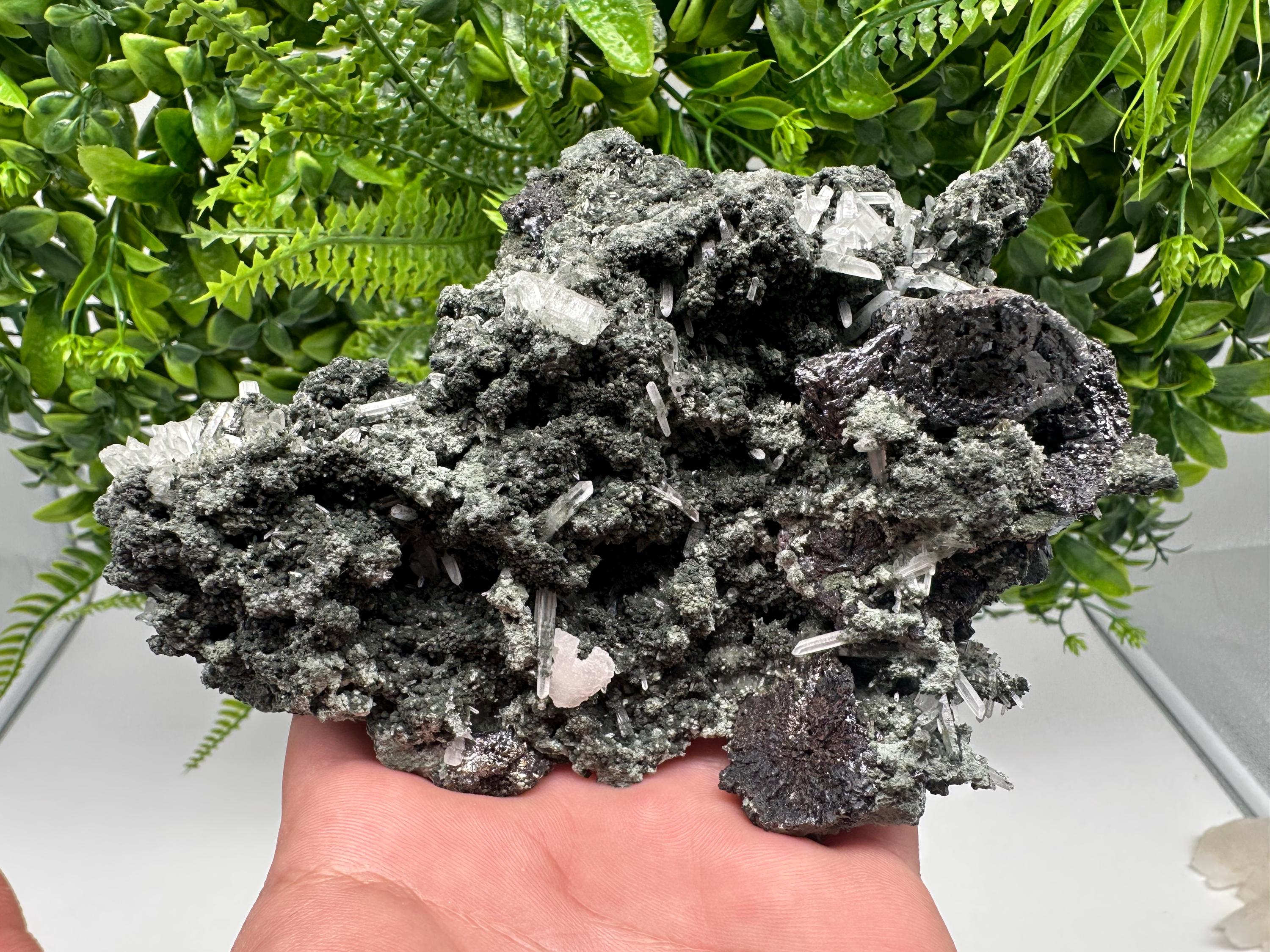 Lovely specimen Green Quartz inclusions Chlorite and Sphalerite/ Natural minerals/ Souvenir crystal gift minerals famous 9th September/Madan