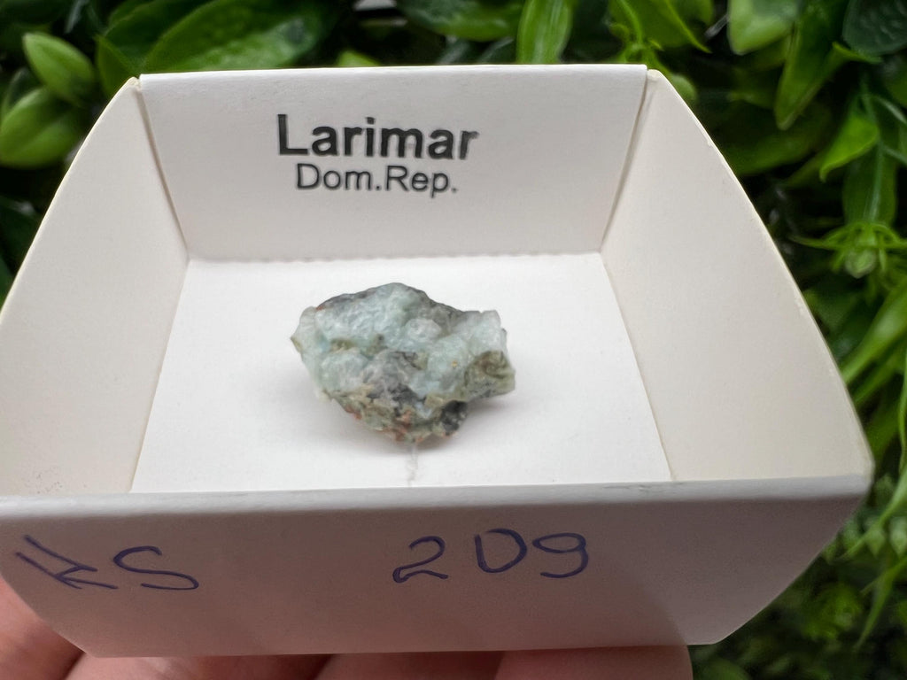 Rare Raw LARIMAR,mineral specimen,collection crystal,minerals,Larimat crystal,from Dom.Rep.,rare raw Larimat,home decor,wholesale cluste