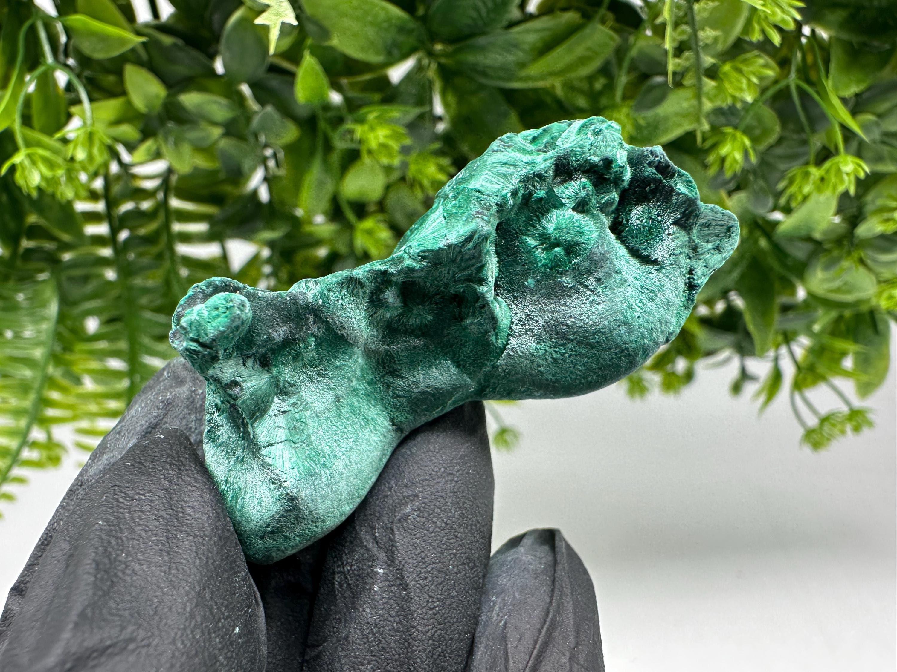 Malachite Crystal from Congo,Minerals,Crystals from Congo,Green Malachite, Malachite,Natural Malachite,Malachite Stone,Chakra, Specimens