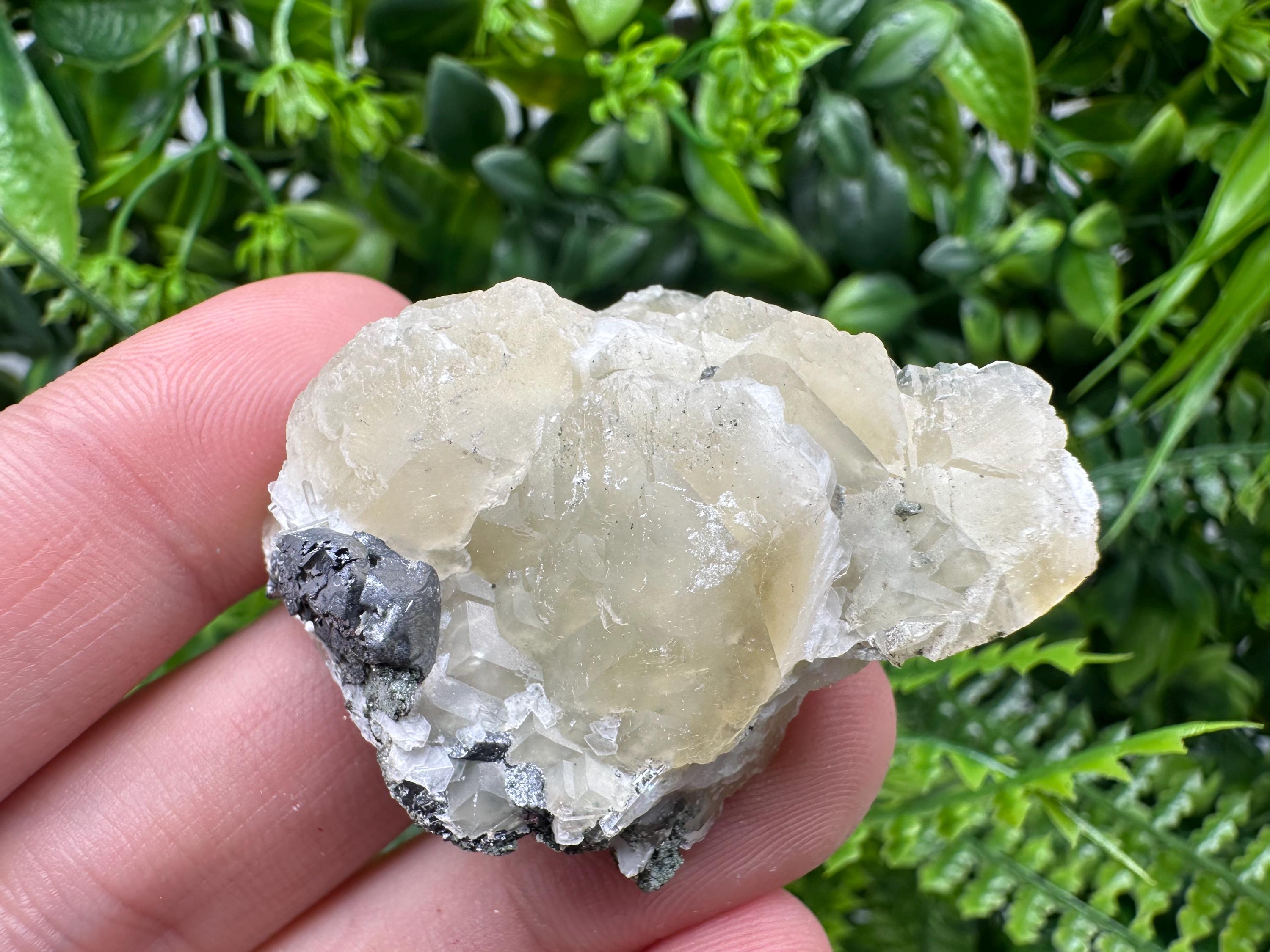 Natural Calcite Cluster: Bulgarian Mineral Specimen, Home Decor Stone