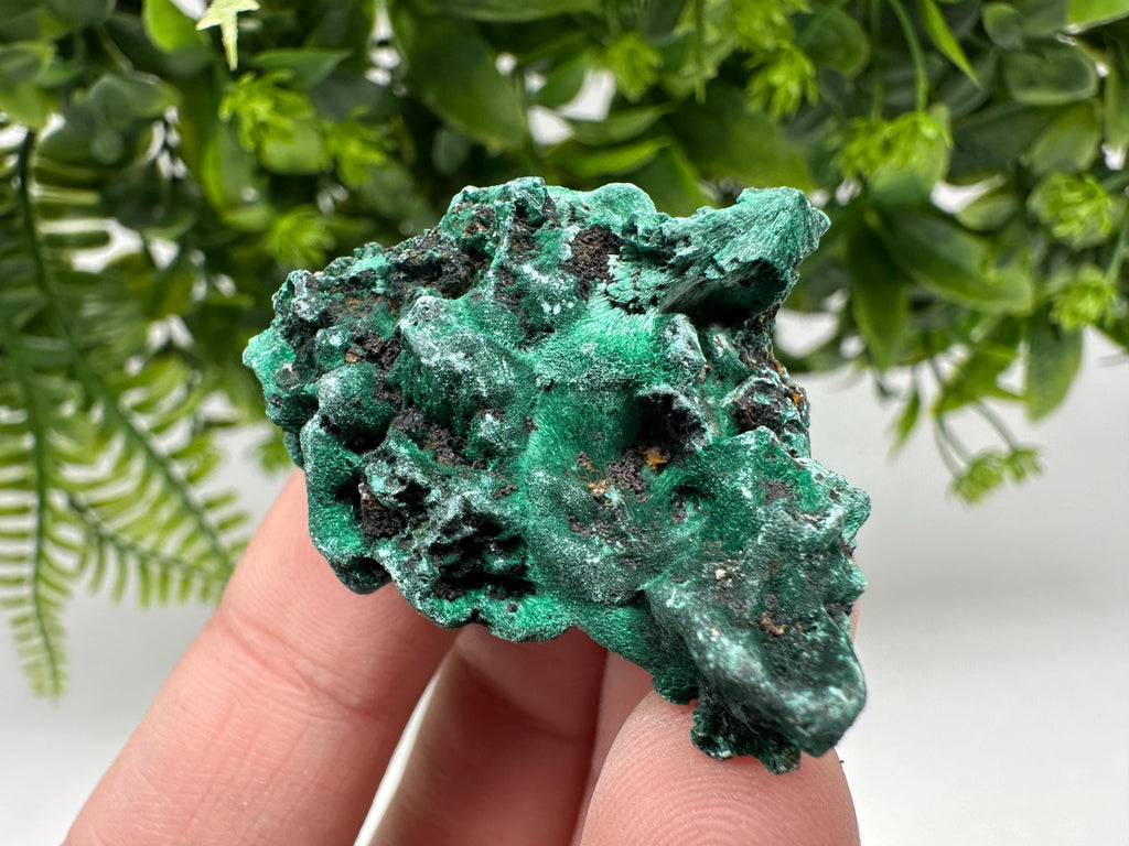 Polished Malachite Crystal from Congo, Natural Green Specimen, Chakra Stone