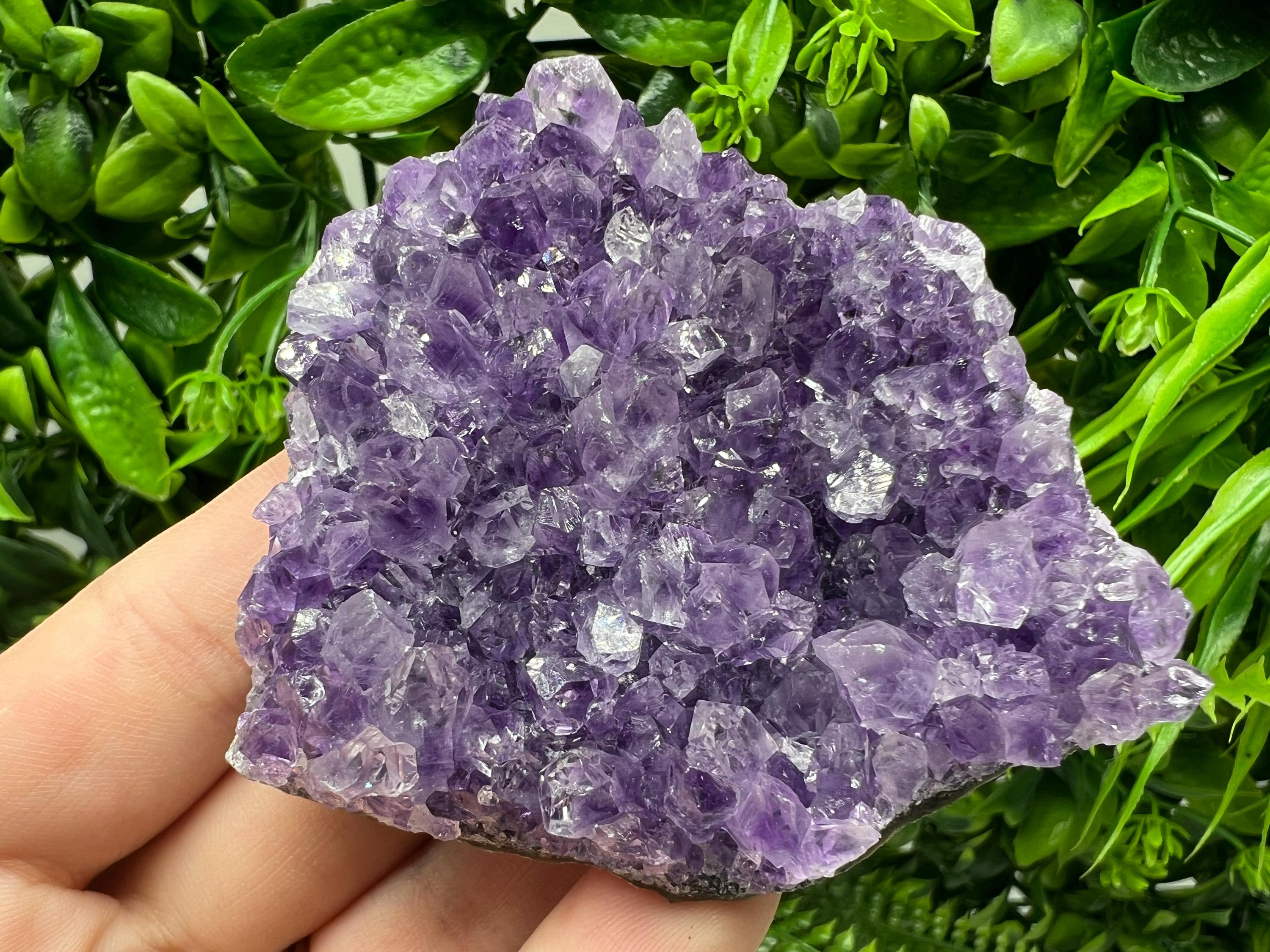 Stunning,Purple Amethyst from Uruguay,Natural Amethyst,Purple crystal,Pyrple Quartz,Crystal from Uruguay,Home decor,Energy crystal,Phantoms
