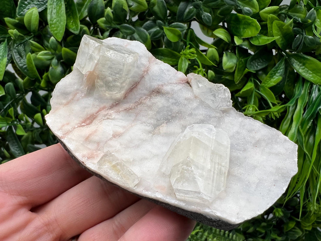 STUNNING Apophyllite,Stilbite on Chalcedony,natural,collection minerals specimen,India Minerals,Crystal,Stone Mineral Specimen India Crystal
