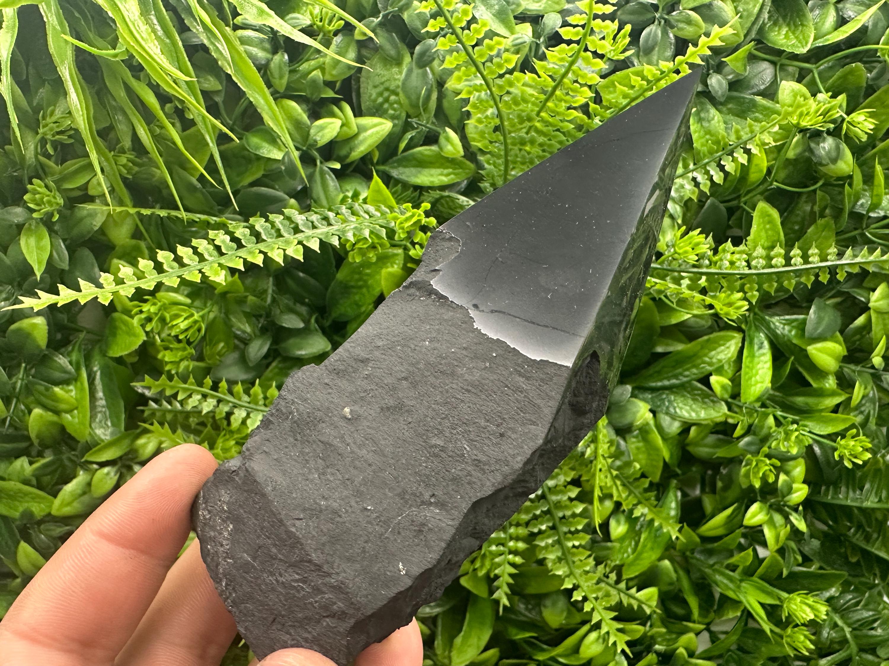 12cm Polished Shungite Crystal: EMF Protection Stone
