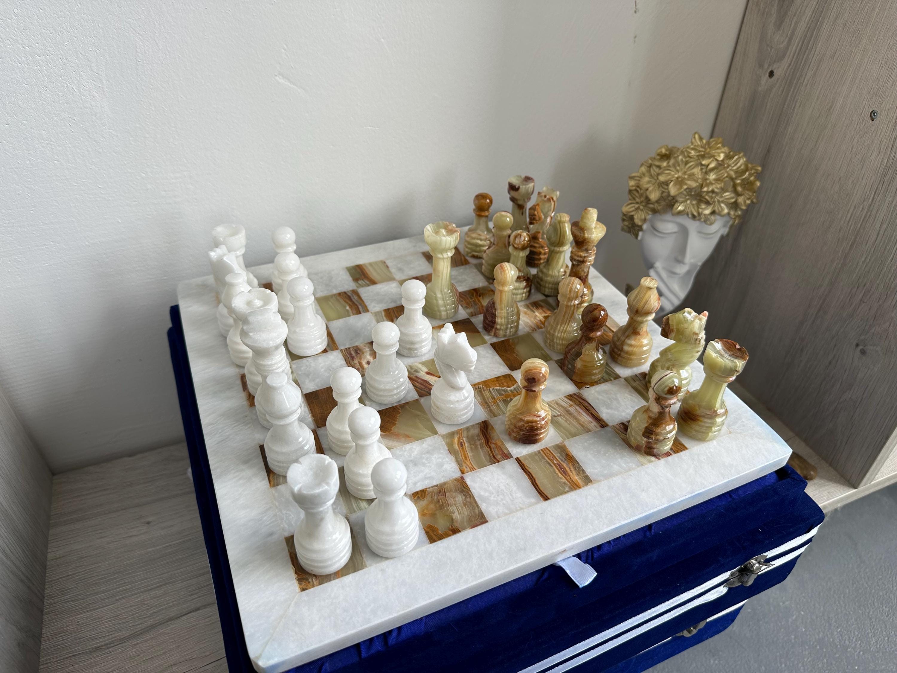 Handmade Green & White Onyx Chess Set with Storage: Marble Board