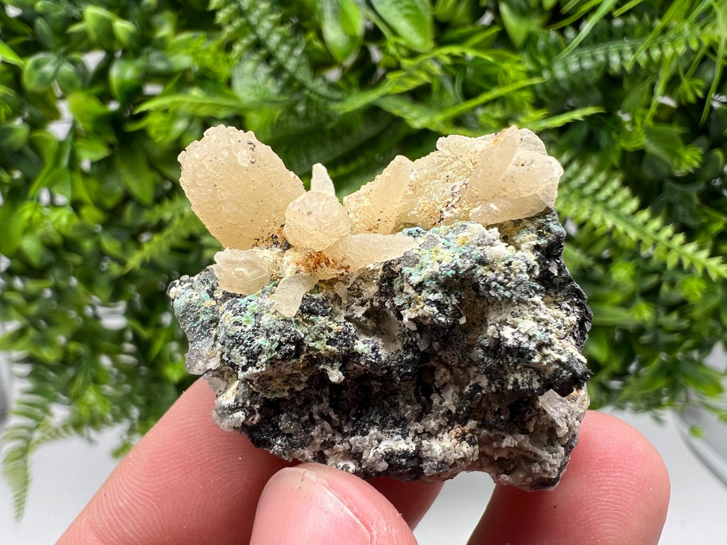 Natural Calcite Cluster: Bulgarian Mineral Specimen, Home Decor Stone