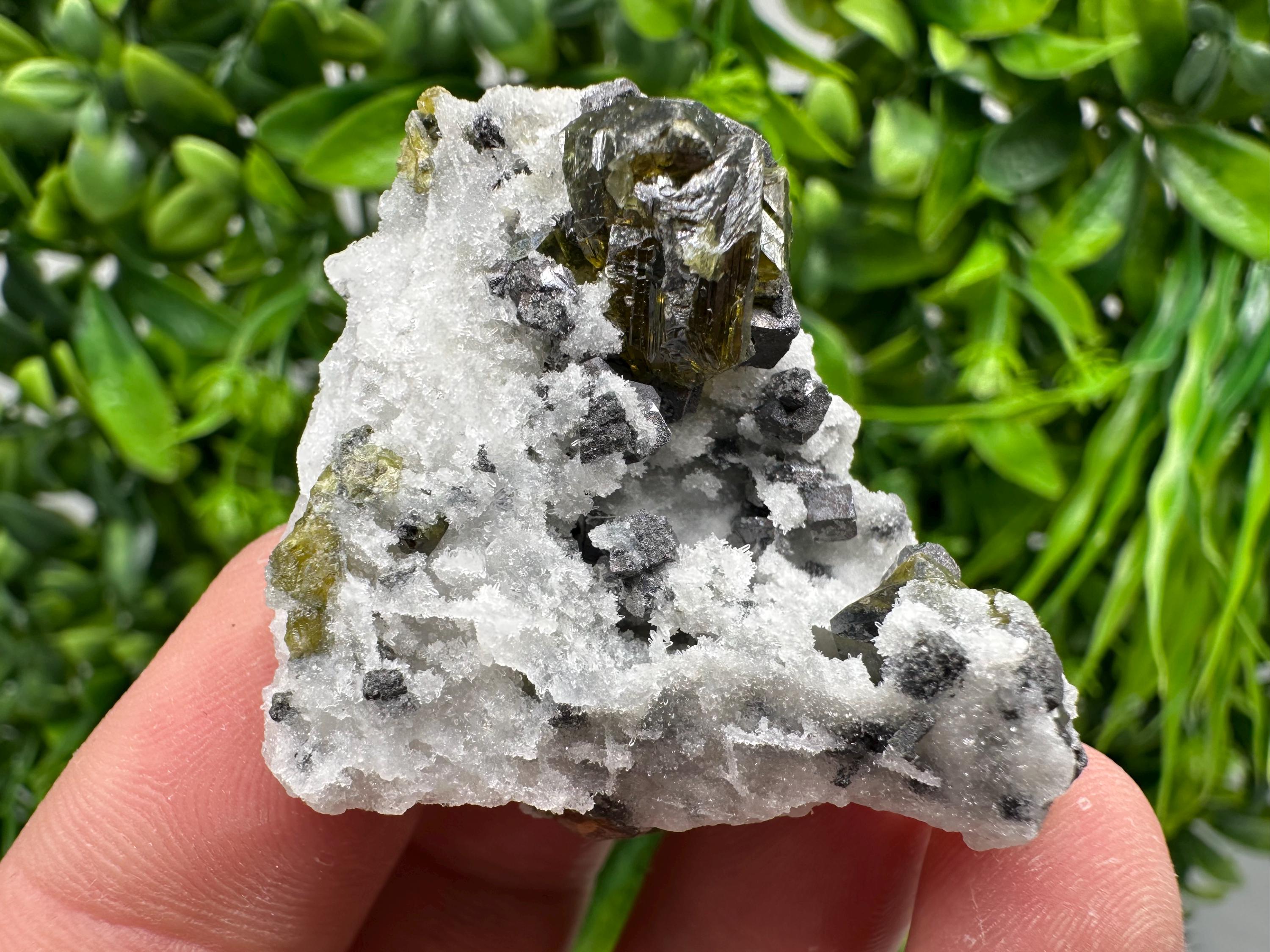 Cleiophane Sphalerite Gem: Rare Transparent Yellow Crystal Mineral Stone