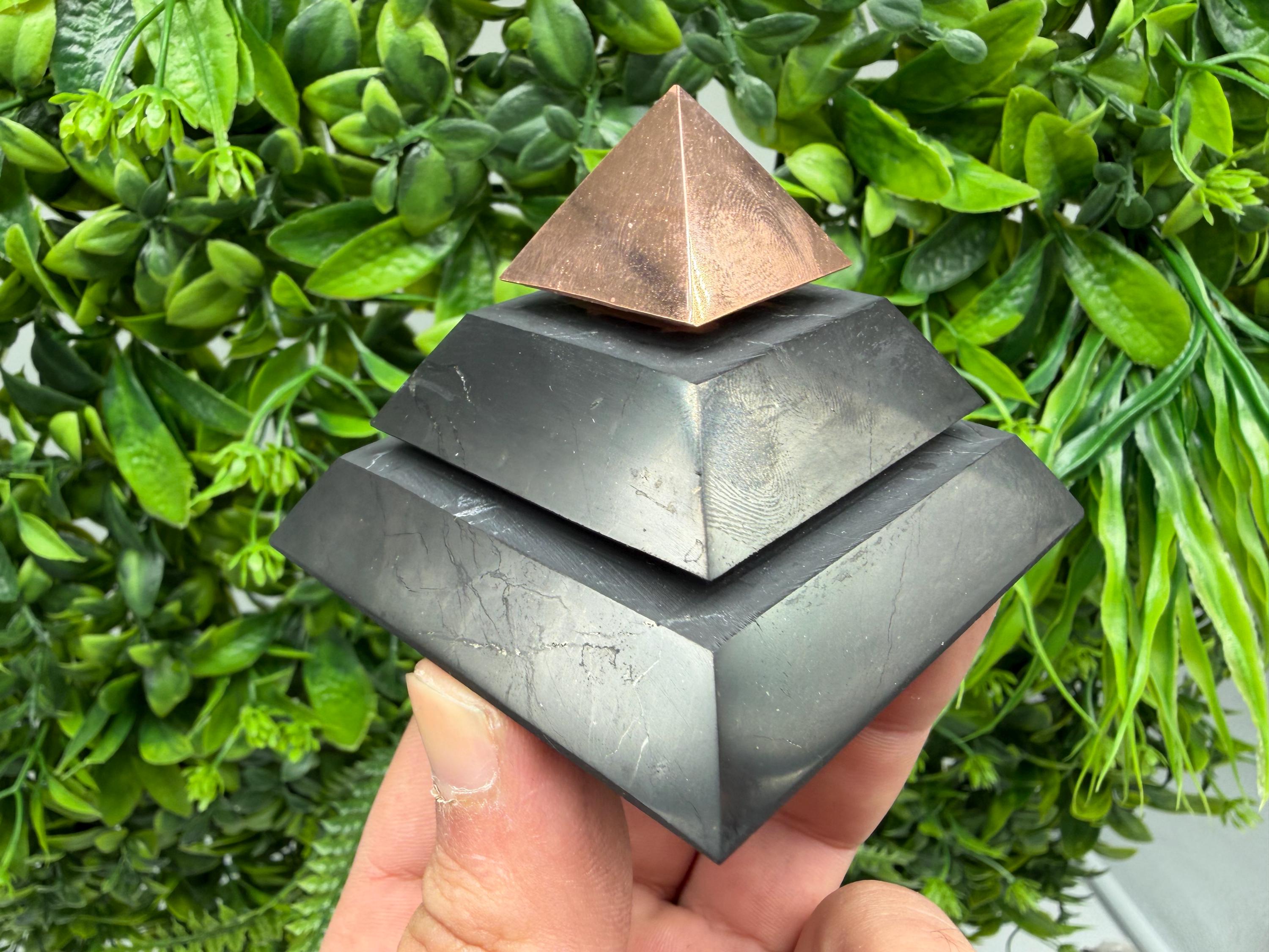 Polished Shungite Pyramid, Sacred Geometry, EMF Protection whit copper peak 7 cm