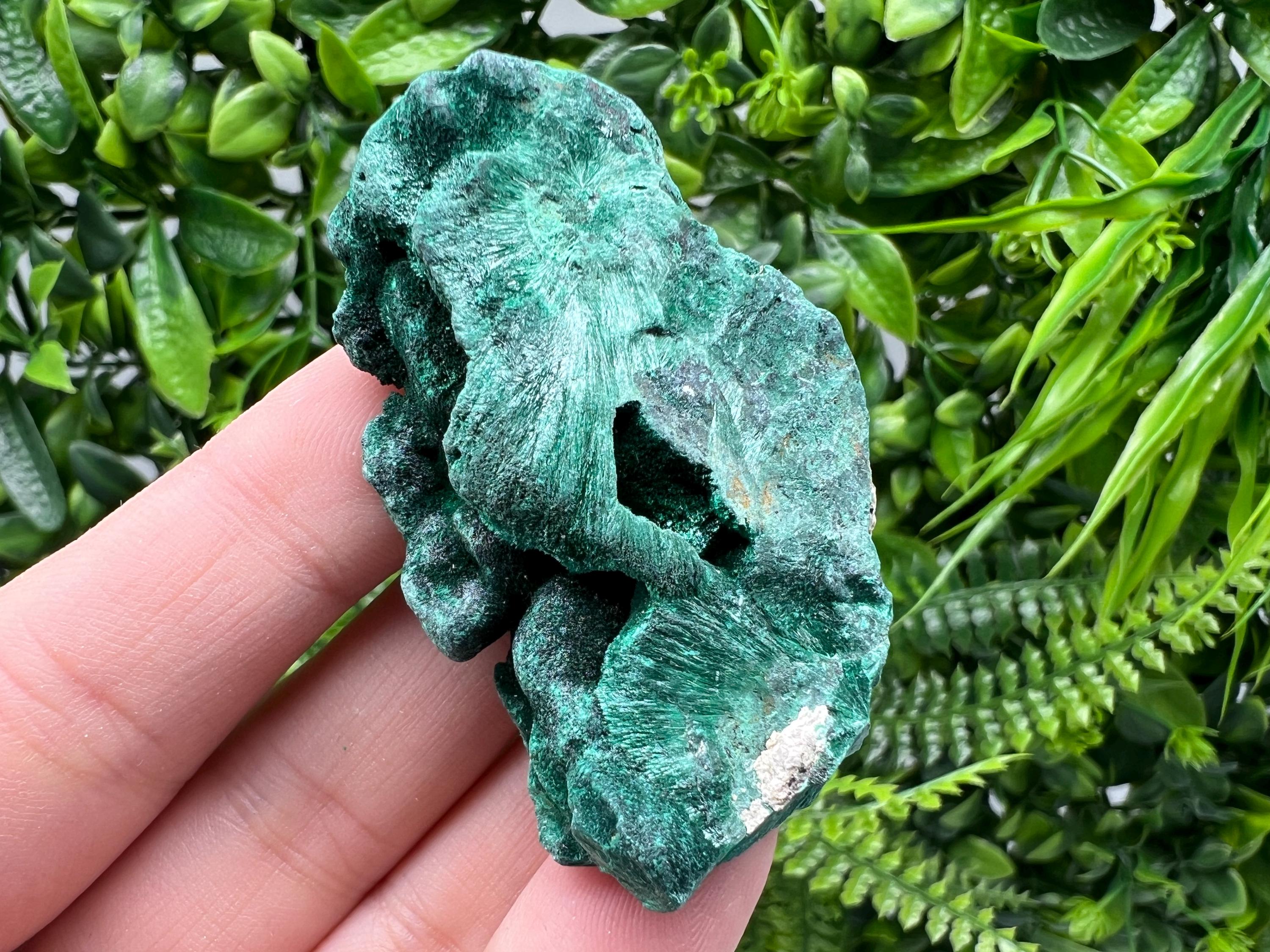Malachite Crystal from Congo,Minerals,Crystals from Congo,Green Malachite, Malachite,Natural Malachite,Malachite Stone,Chakra, Specimens