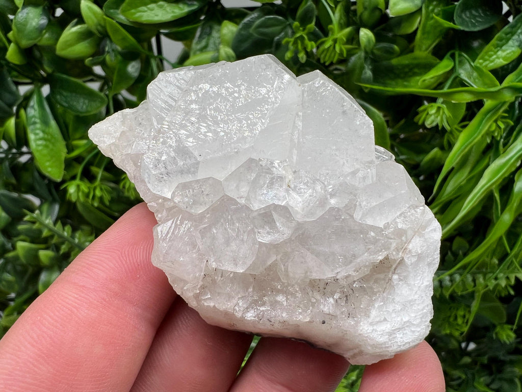 Transparent Apophyllite on Chalcedony, Natural Crystal Mineral Specimen, India