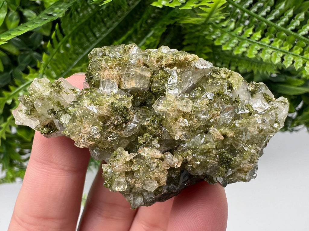 Stunning,Epidote with Quartz from Hakkari Turkey,Rainbow EPIDOTE,Mineral,Collection,Collection’s,GIFT,Epidote Crystal,Epidote from Turkey