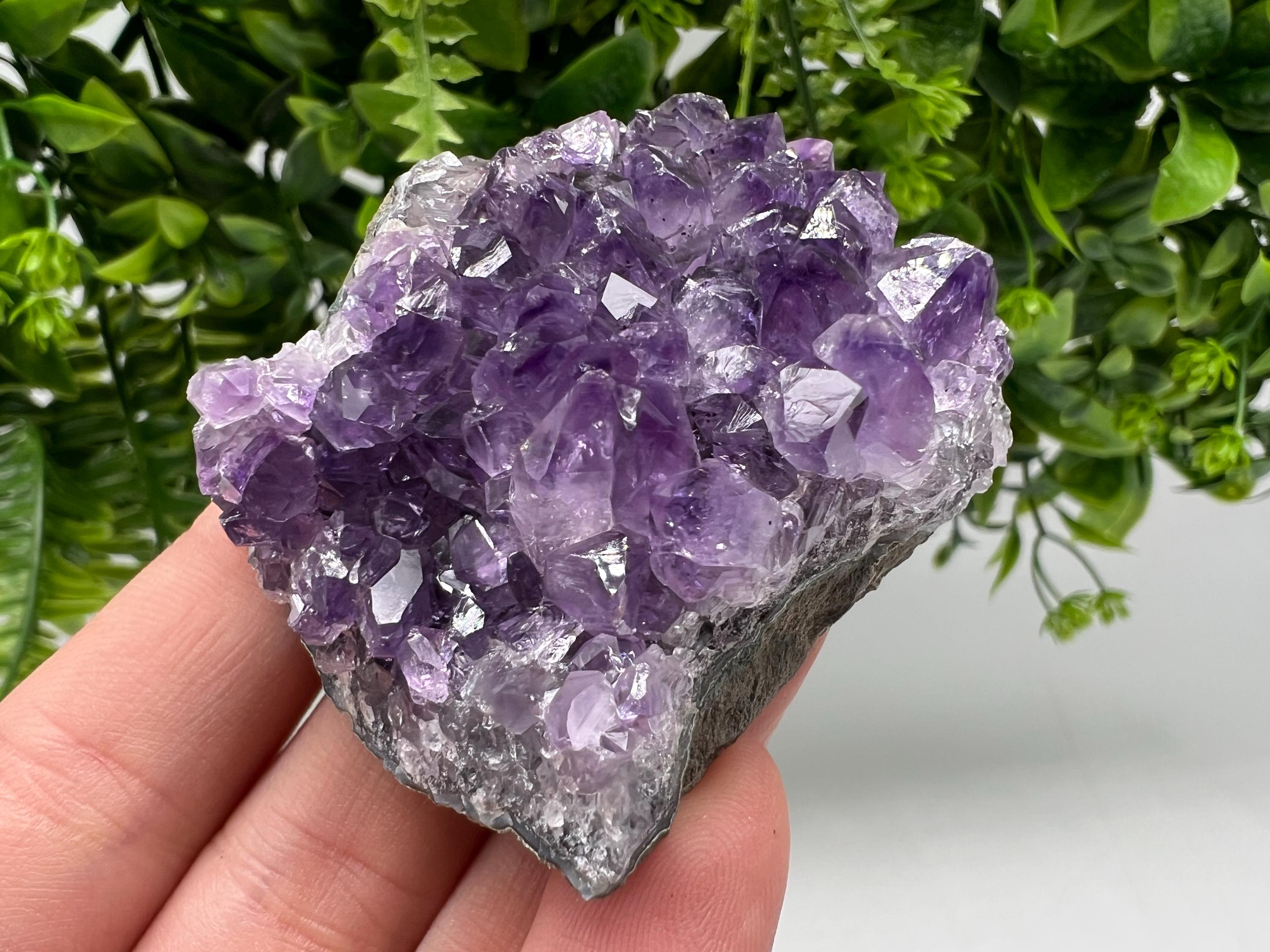 Stunning,Purple Amethyst from Uruguay,Natural Amethyst,Purple crystal,Pyrple Quartz,Crystal from Uruguay,Home decor,Energy crystal,Phantoms