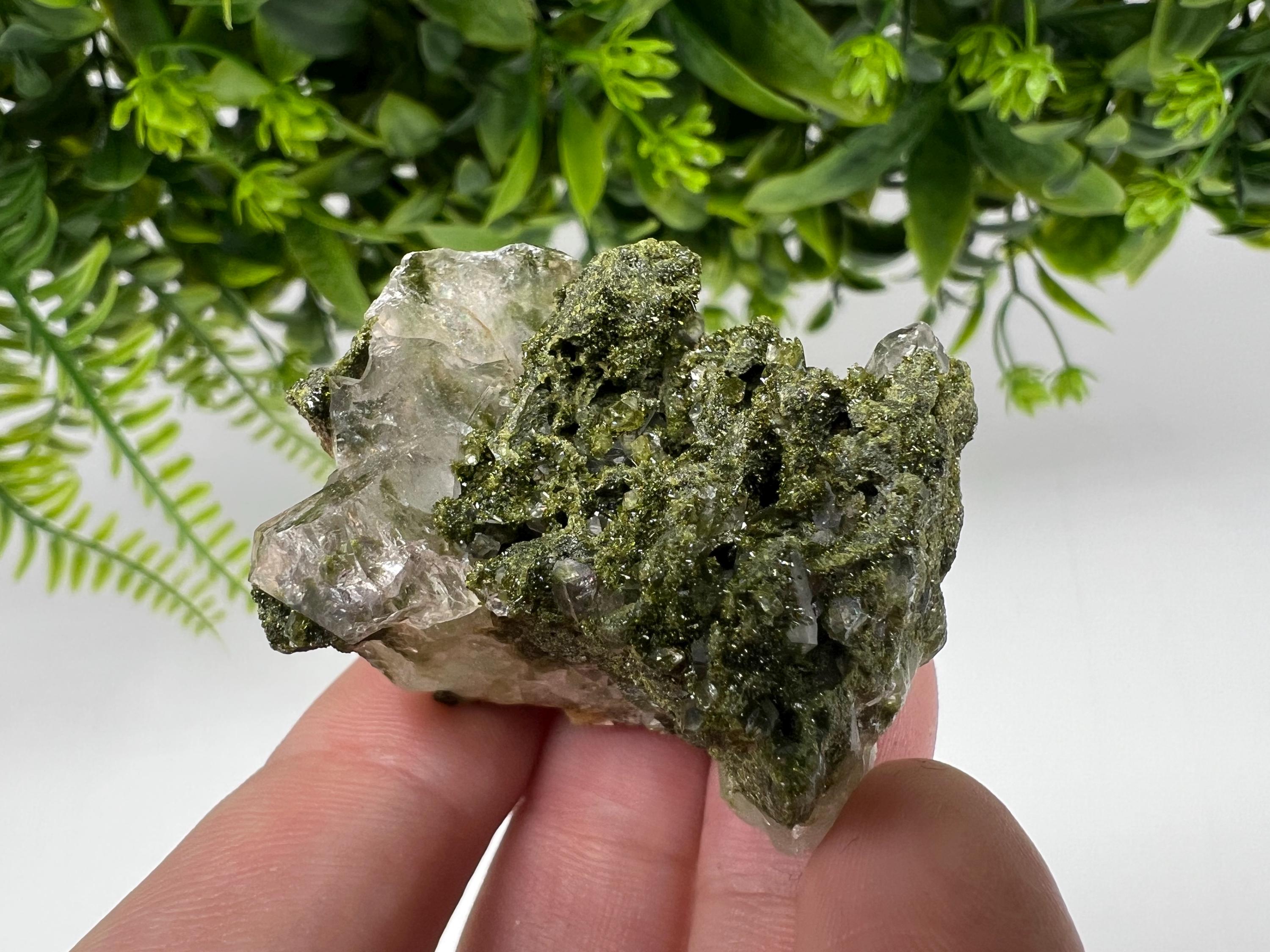 LARGE, Green Epidote with Quartz Crystals - Extremely Sparkly with Rainbows,souvenirs collection stone,gift,decor, Eastern Anatolian, Turkey