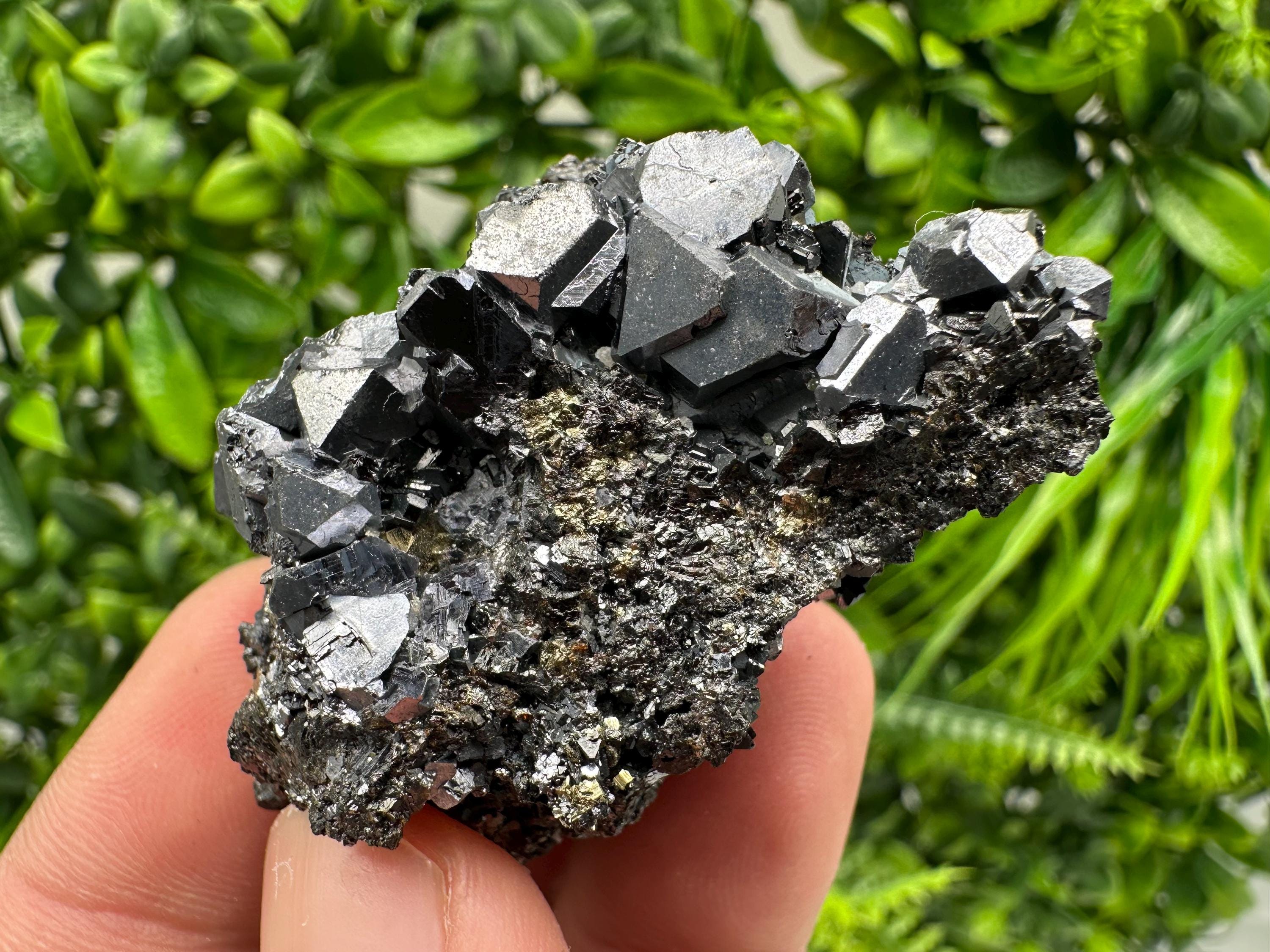 Aesthetic Sphalerite,Galena whit Chlorite from Borieva mine Madan Bulgaria natural minerals souvenir crystal gift home decor stone rock