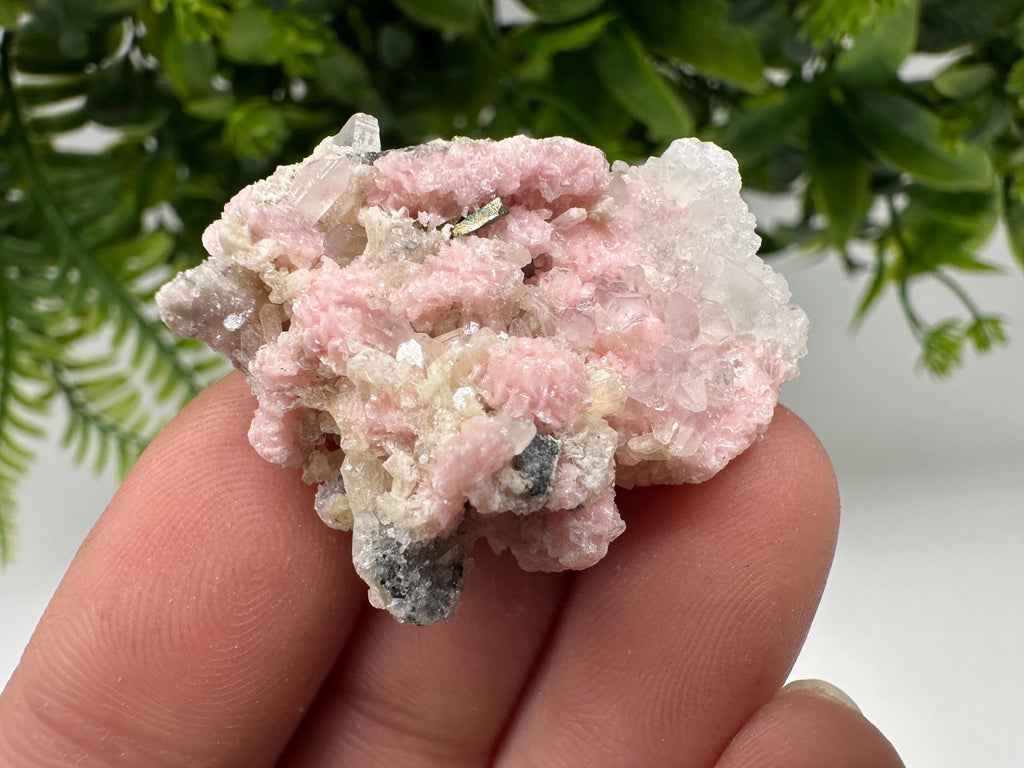 Pink Rhodochrosite Crystal: Starnica Mine, Bulgaria, Home Decor