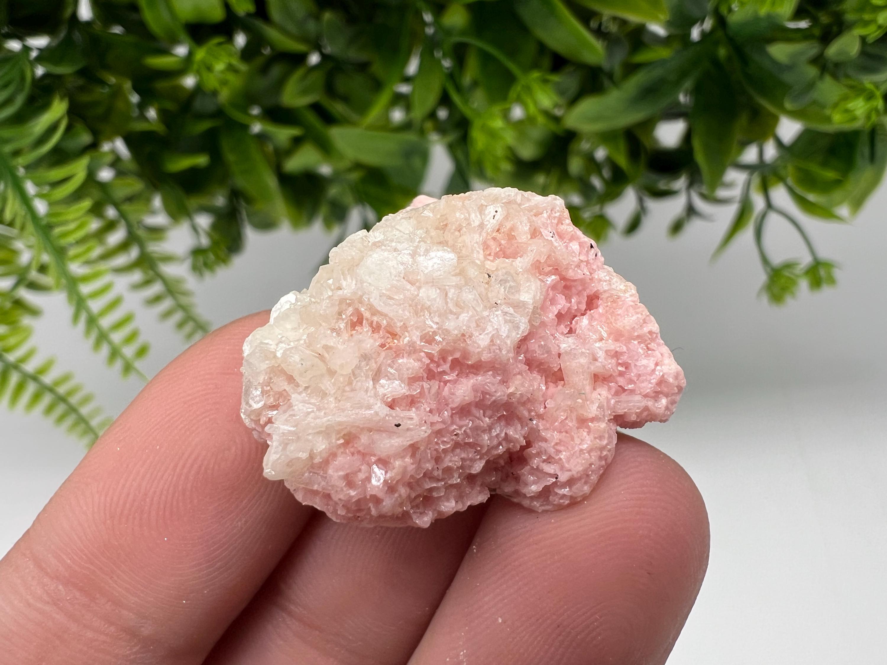 Pink Rhodochrosite Crystal: Starnica Mine, Bulgaria - Home Decor Stone