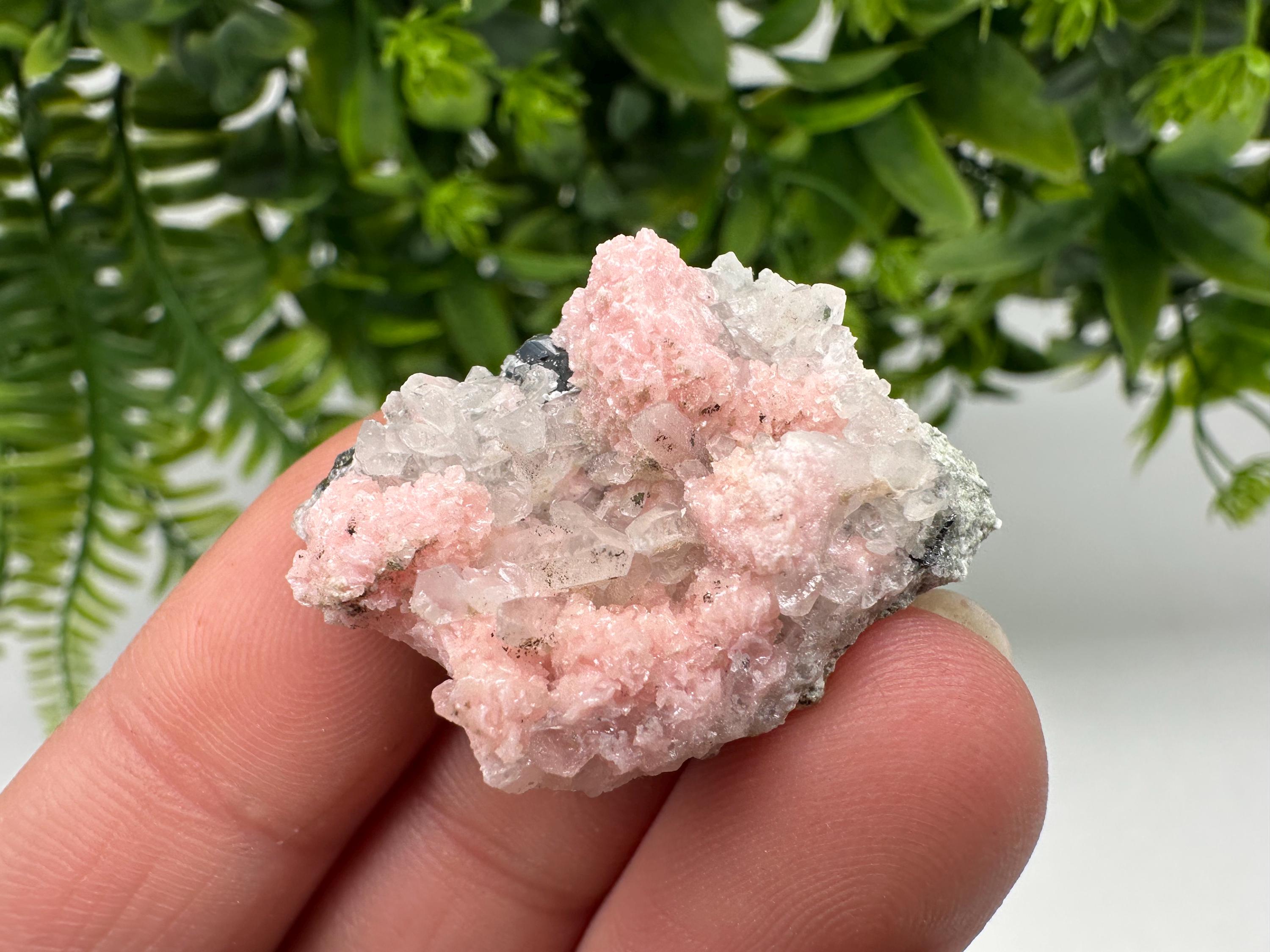 Pink Rhodochrosite Crystal: Starnica Mine, Bulgaria, Home Decor