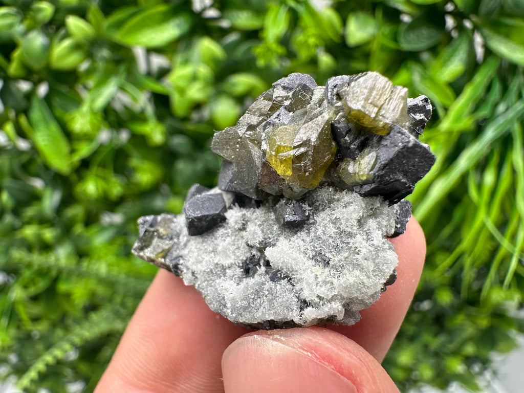 Transparent Sphalerite Gem: Rare Cleiophane Crystal, Bulgaria