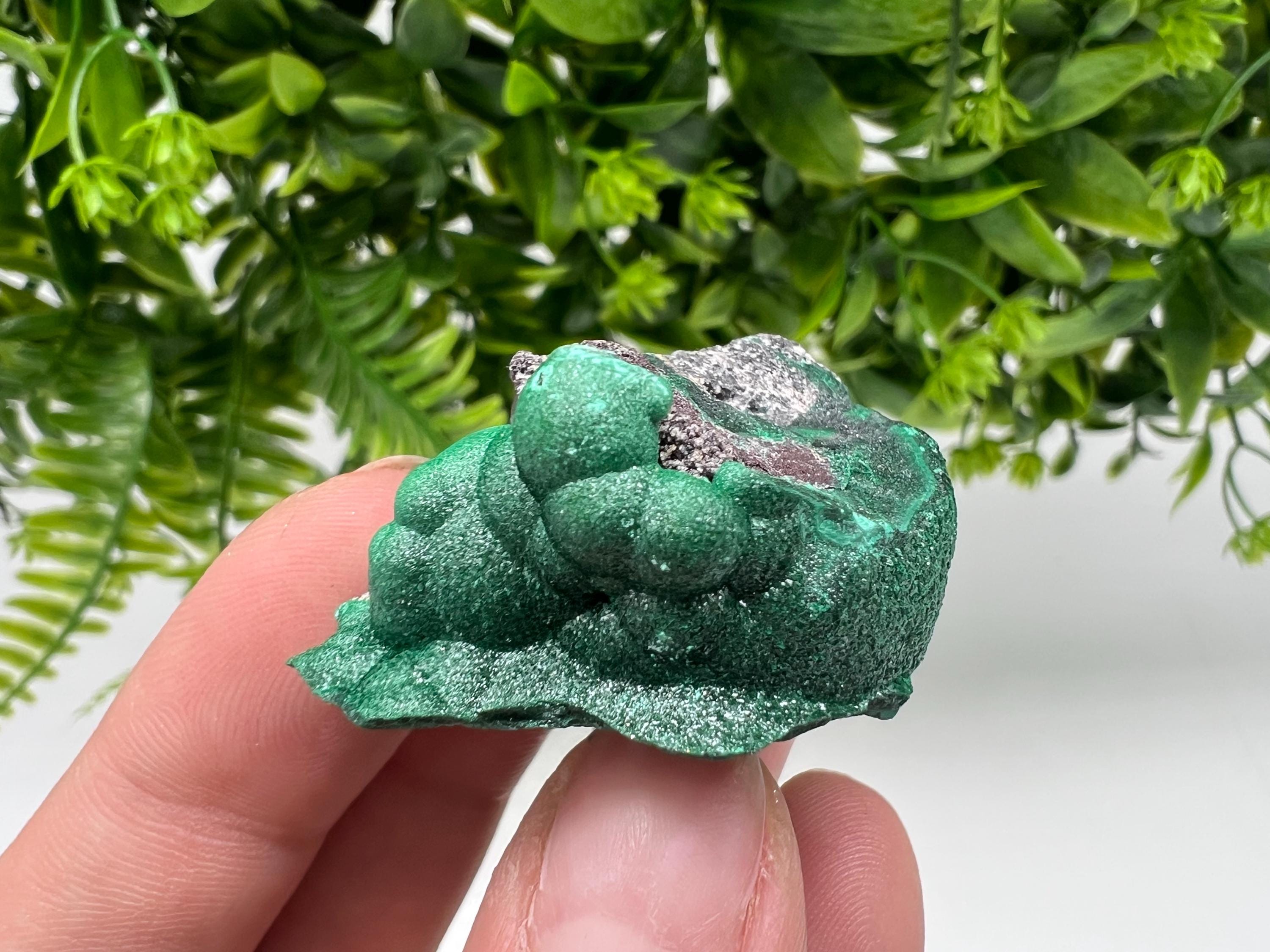 Malachite Crystal from Congo,Minerals,Crystals from Congo,Green Malachite, Malachite,Natural Malachite,Malachite Stone,Chakra, Specimens