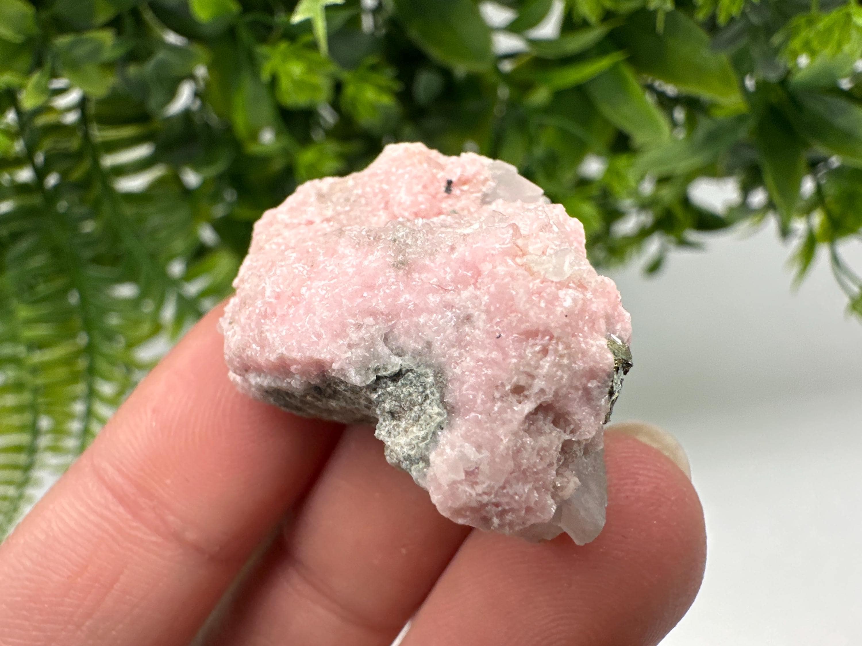 Pink Rhodochrosite Crystal: Starnica Mine, Bulgaria, Home Decor