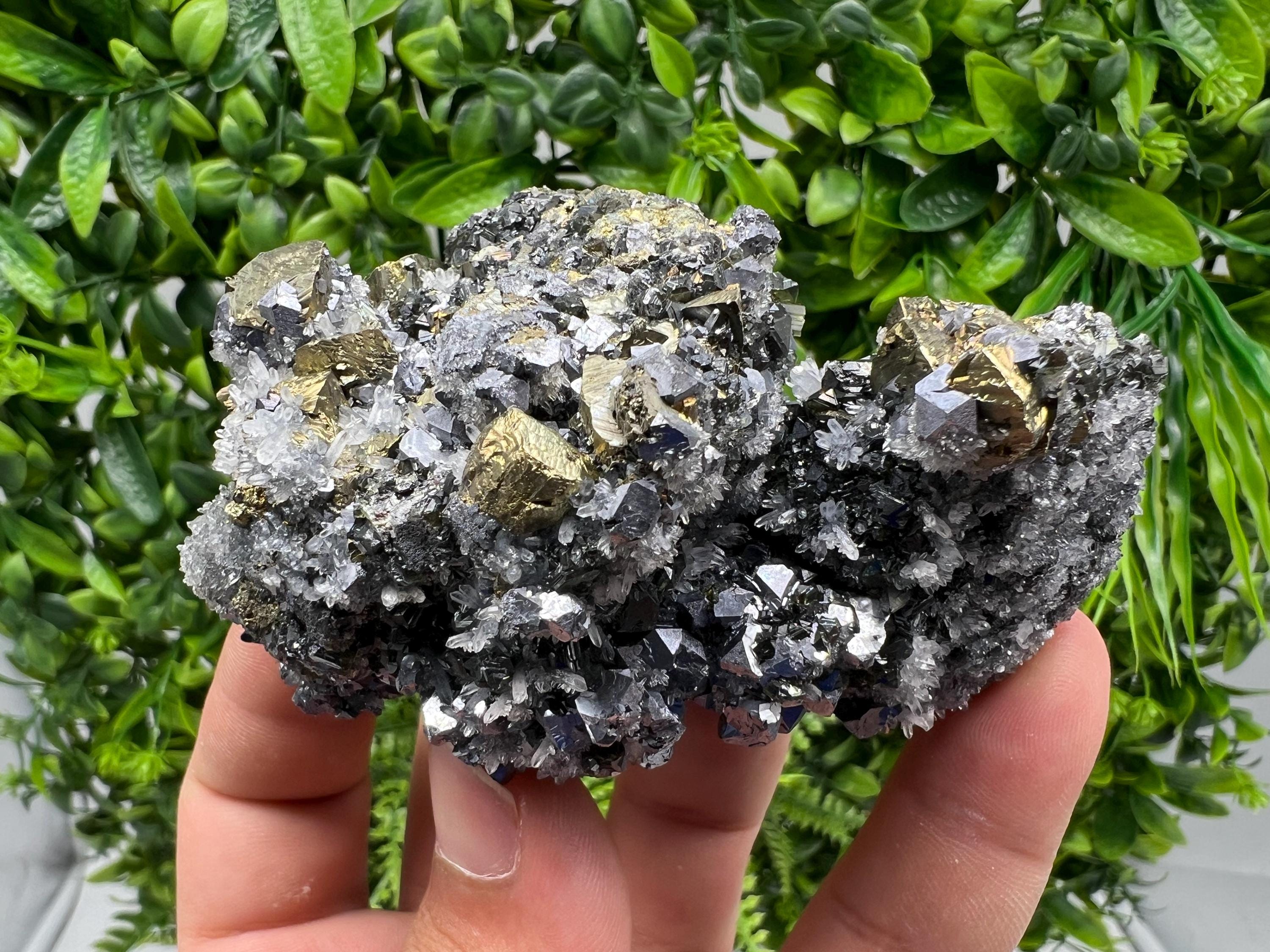 Stunning Galena,Sphalerite,Cleiopfane Chalcopyrite from Krushev dol mine,Madan,Bulgaria,natural,collection mineral specimen,home decor ston