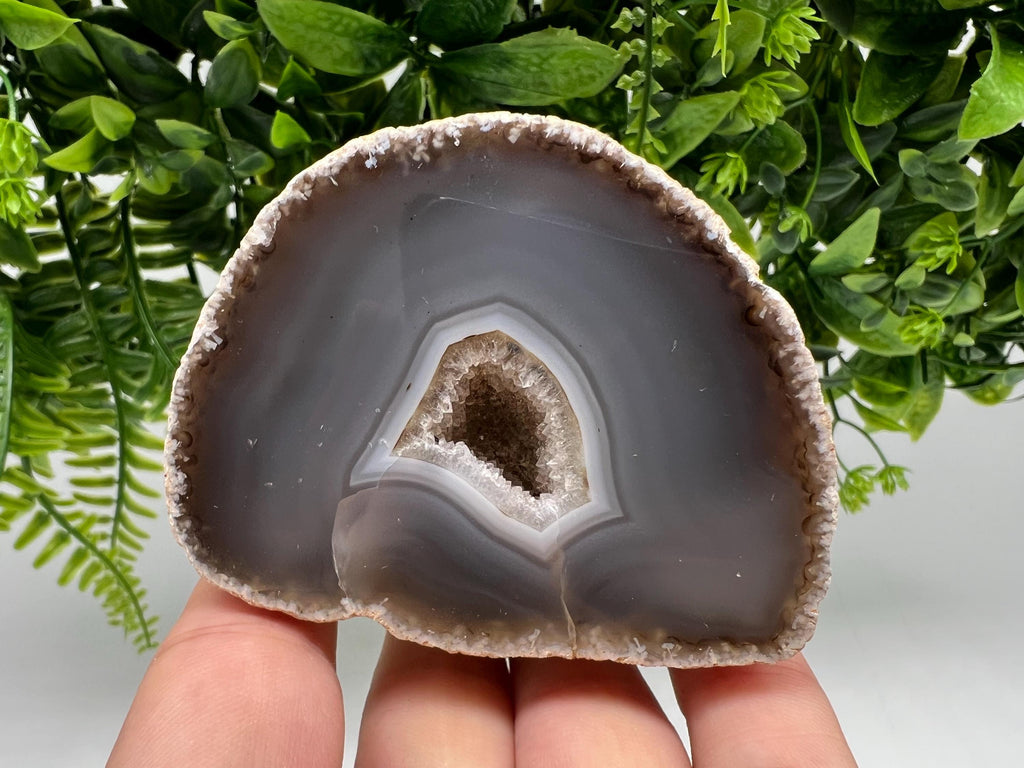Blue Agate Druzy Geode, Natural Quartz Crystal (7.5/5.5/5.5 cm)