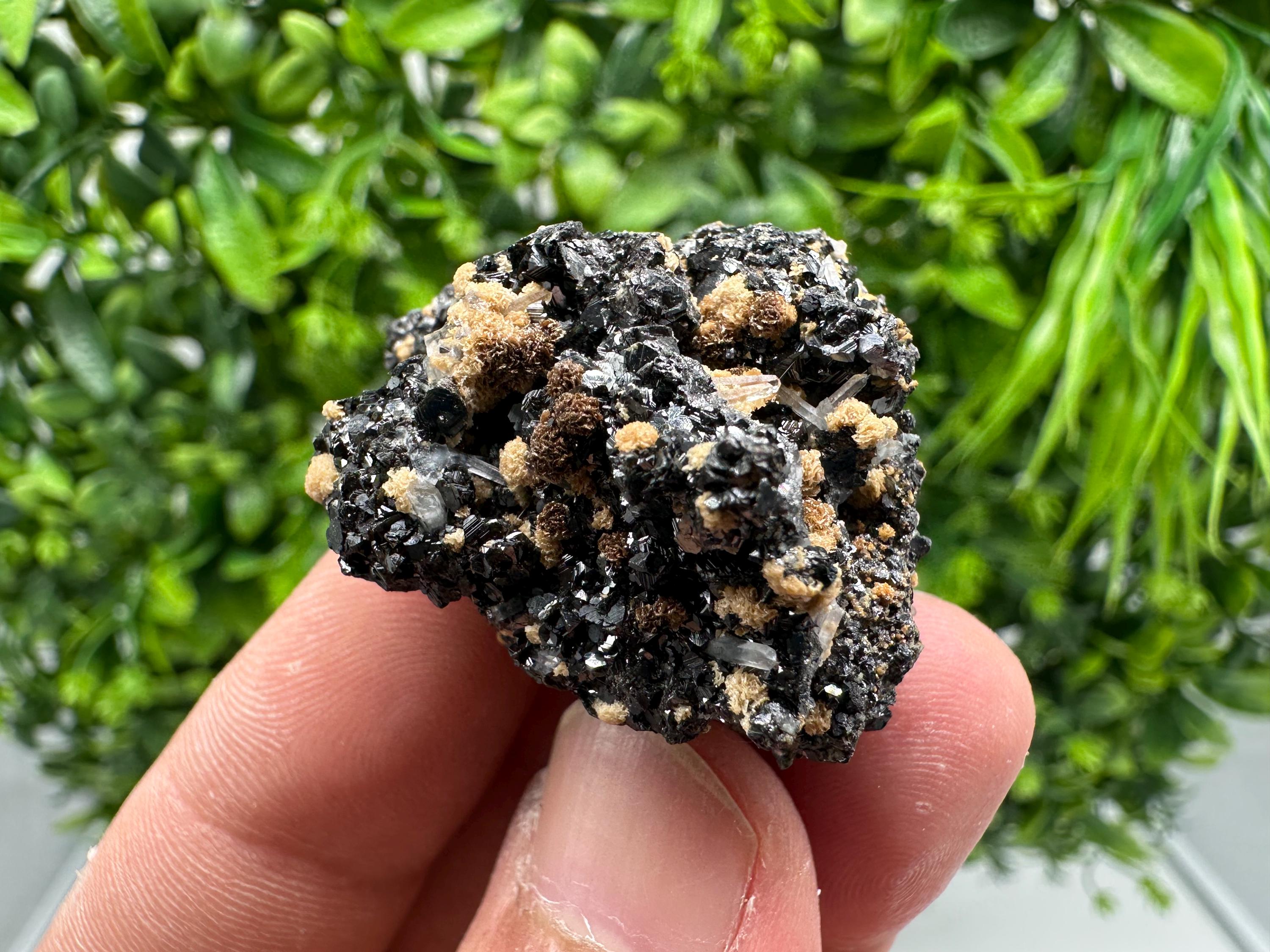 Wonderful Sphalerite on Quartz,From Borieva mine,Bulgaria,natural mineral,collection crystal,home decor stone,rare cluster,gift,souvenir