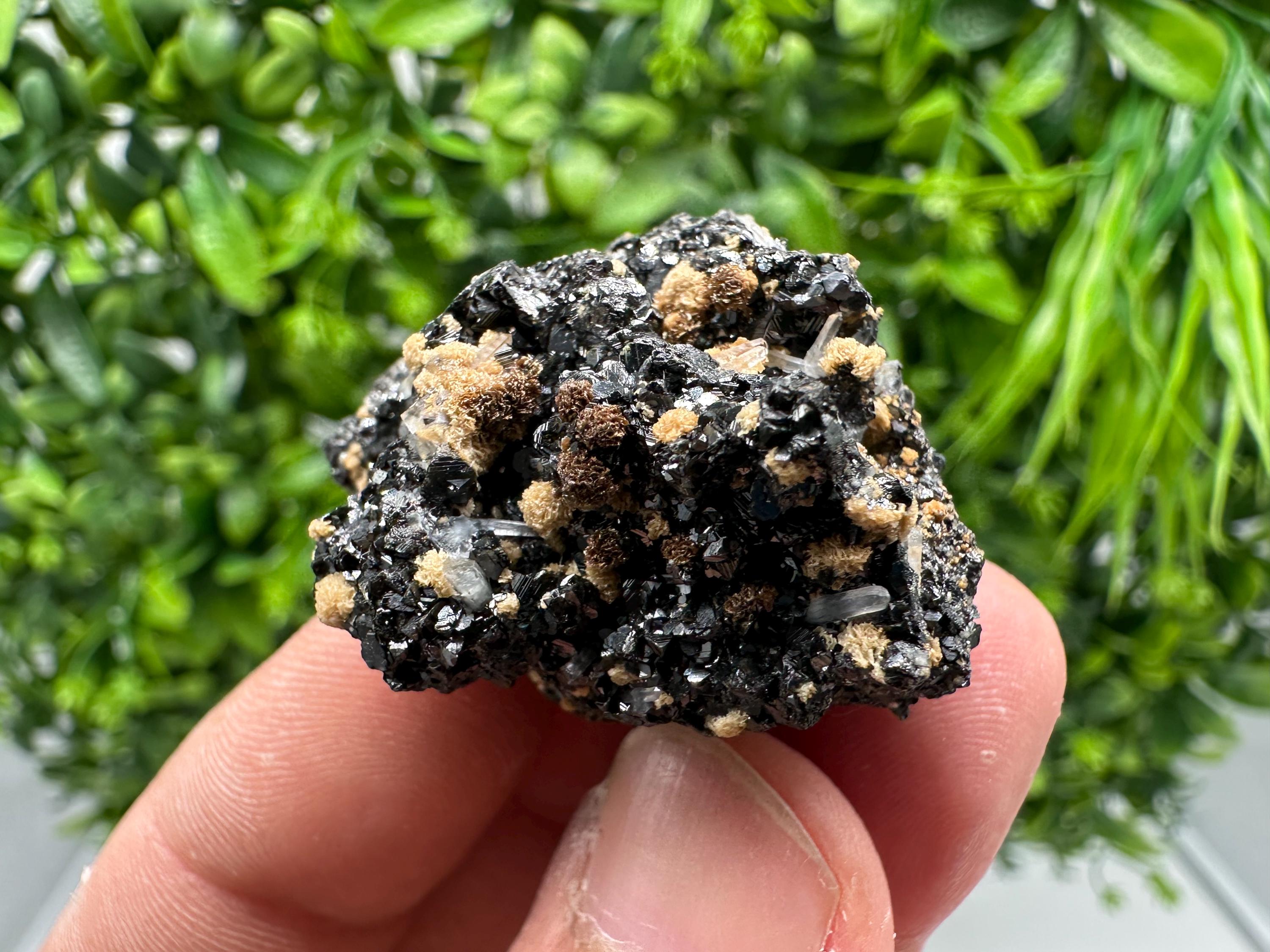Wonderful Sphalerite on Quartz,From Borieva mine,Bulgaria,natural mineral,collection crystal,home decor stone,rare cluster,gift,souvenir