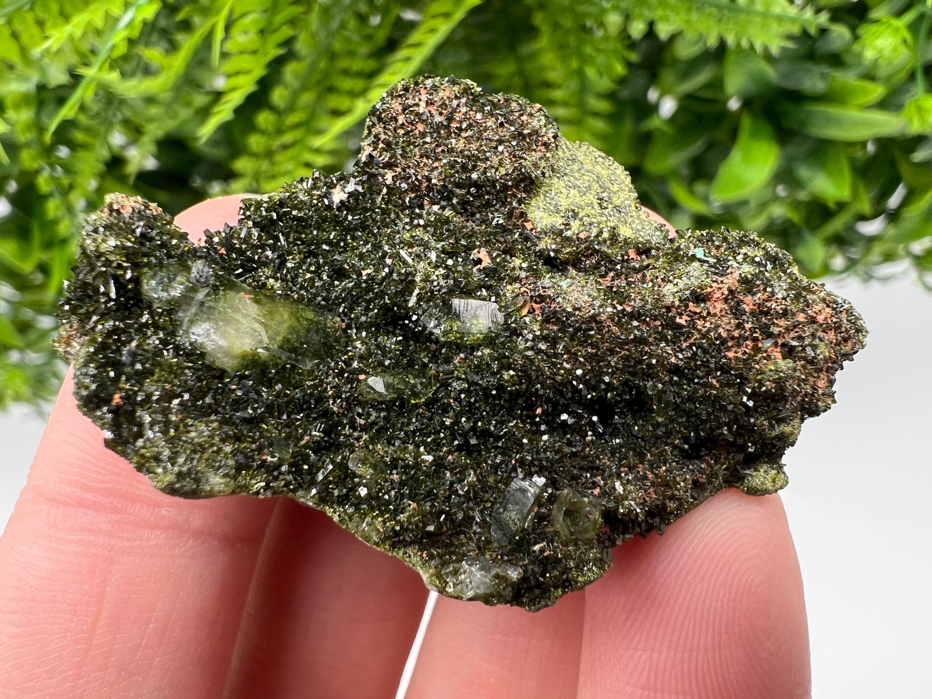 Stunning,Epidote with Quartz from Hakkari Turkey,Rainbow EPIDOTE,Mineral,Collection,Collection’s,GIFT,Epidote Crystal,Epidote from Turkey