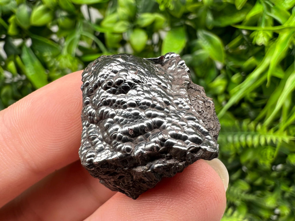 Botryoidal Black Hematite Specimen: Moroccan Crystal, Chakra Reiki