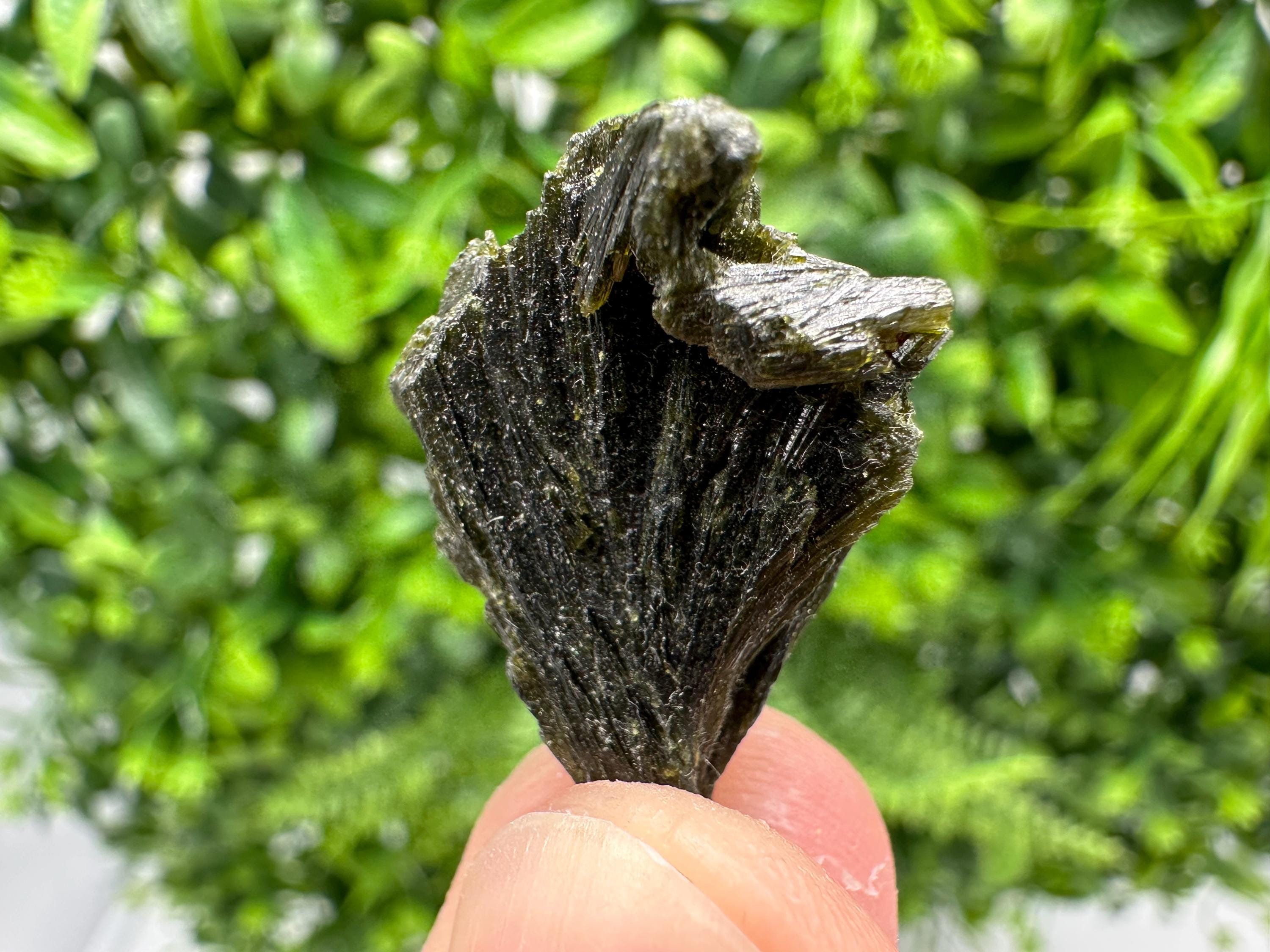 Rare Green Epidote whit Barite From Morocco,Epidote,Mini Collections Epidote,rare mineral Specimen,green epidote,Barite,crystal,Morocco min