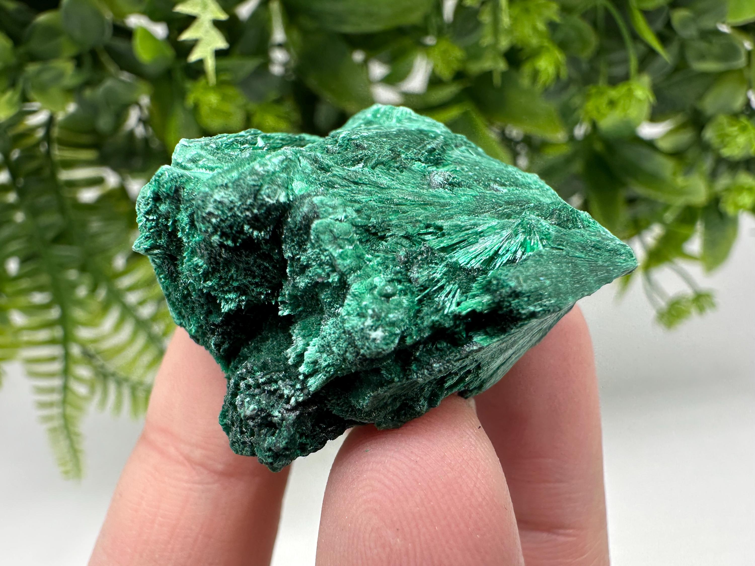 Polished Green Malachite Crystal from Congo, Natural Specimen, Chakra Stone