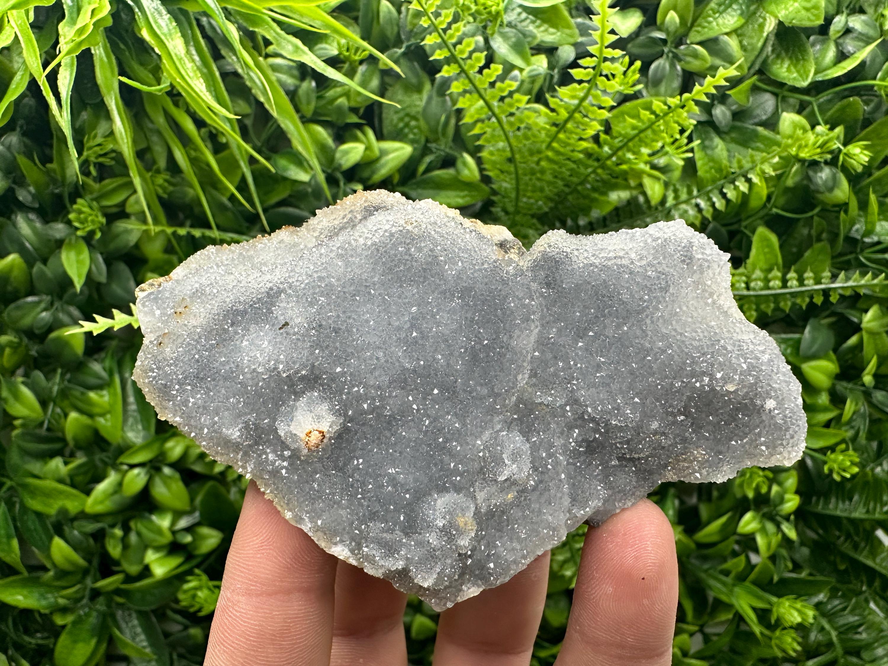 Chalcedony Quartz with Chlorite: Mineral Specimen, Home Decor (11/7/4cm)